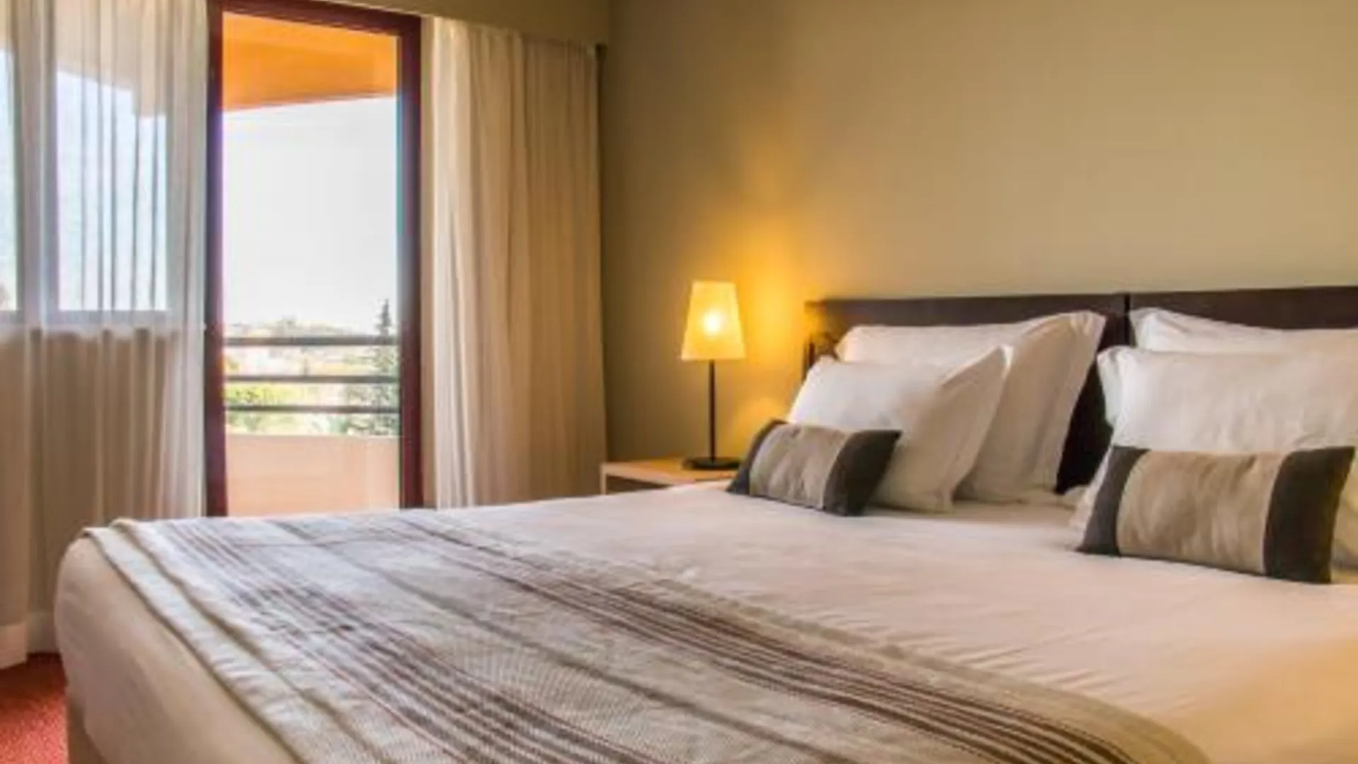 에보라 에보라 호텔 4성급 호텔 스위트룸