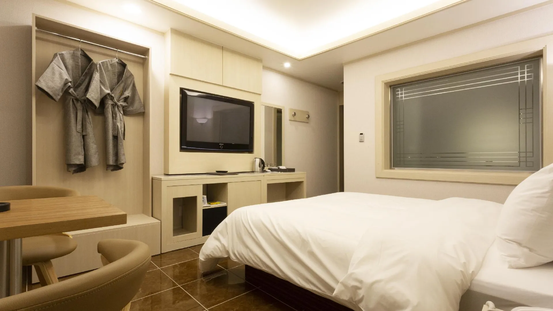 서울 호텔 티롤 3성급 호텔 전망