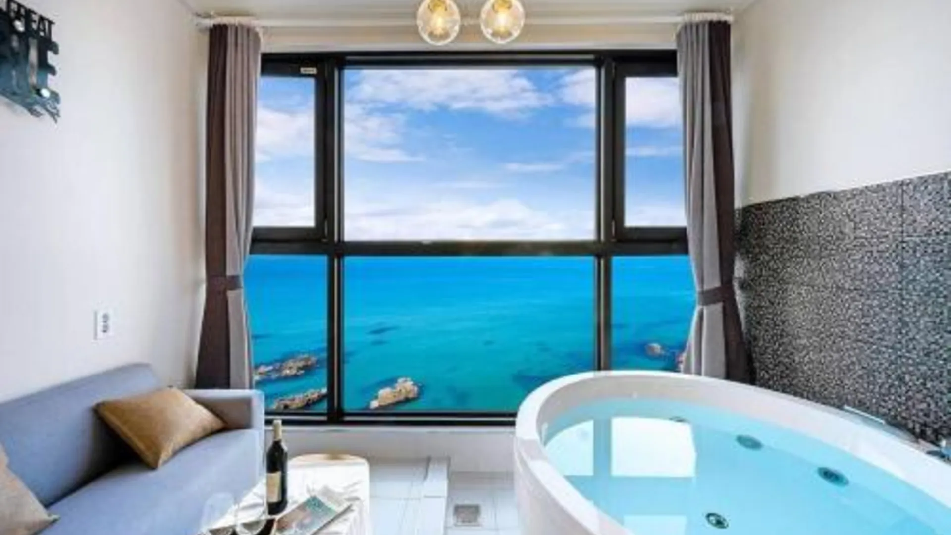 강릉 오션그레이트펜션 2성급 게스트하우스 로비