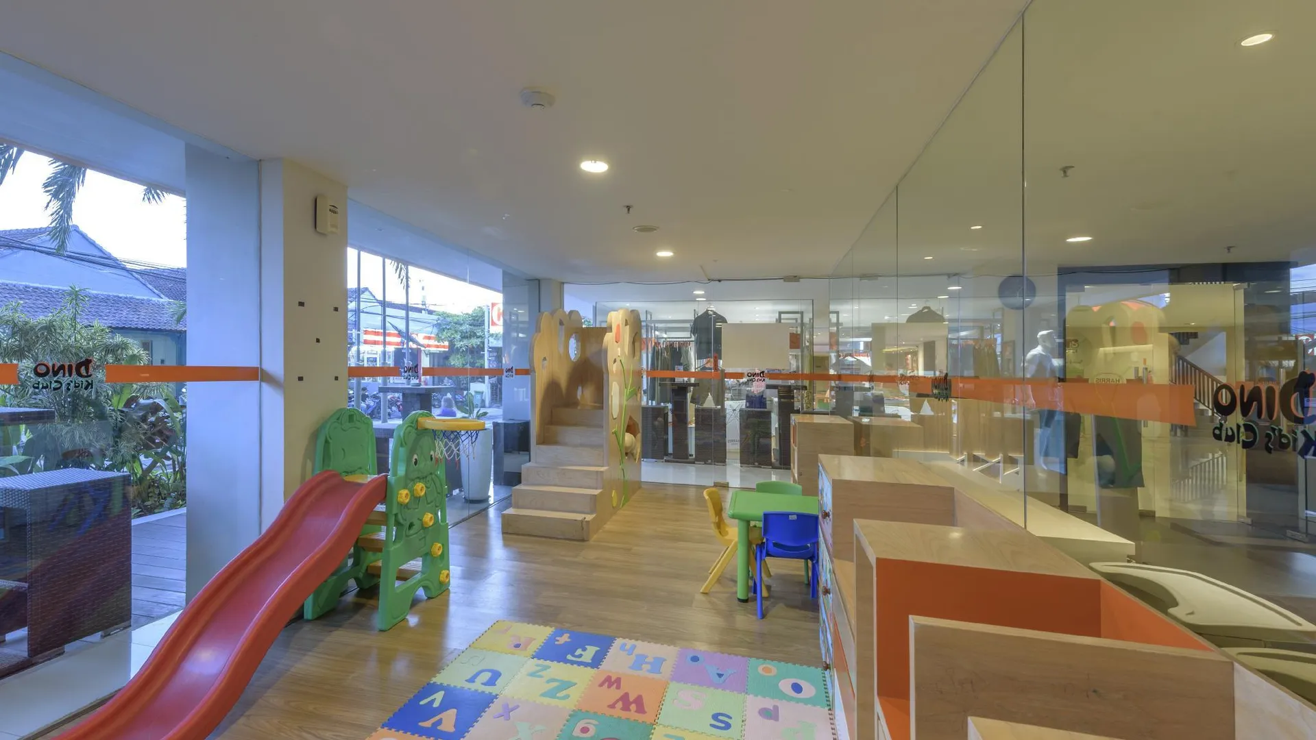 발리 해리스 호텔 스미냑 4성급 호텔 부대시설