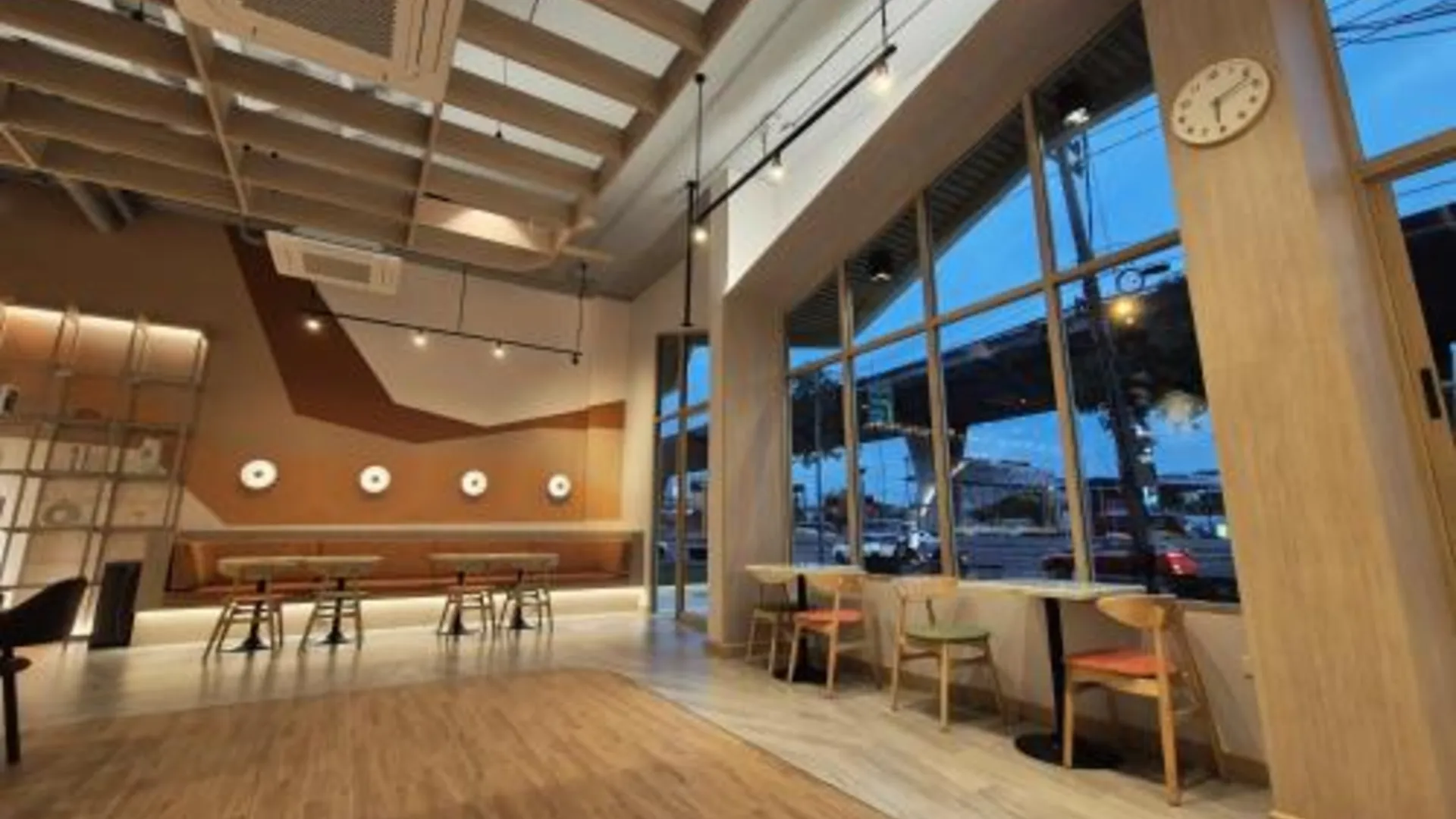 방콕 더 퍼블릭 호텔 3성급 호텔 수영장