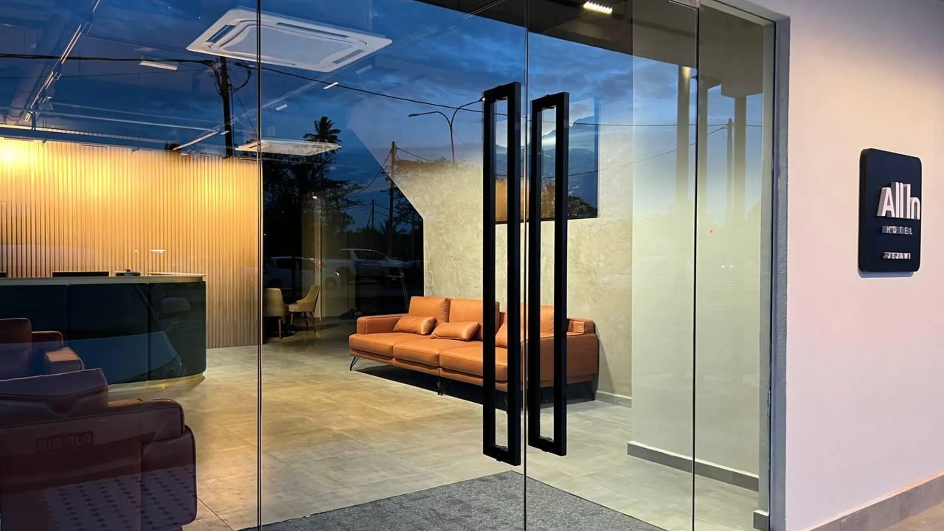 캉가르 올 인 호텔 3성급 호텔 로비