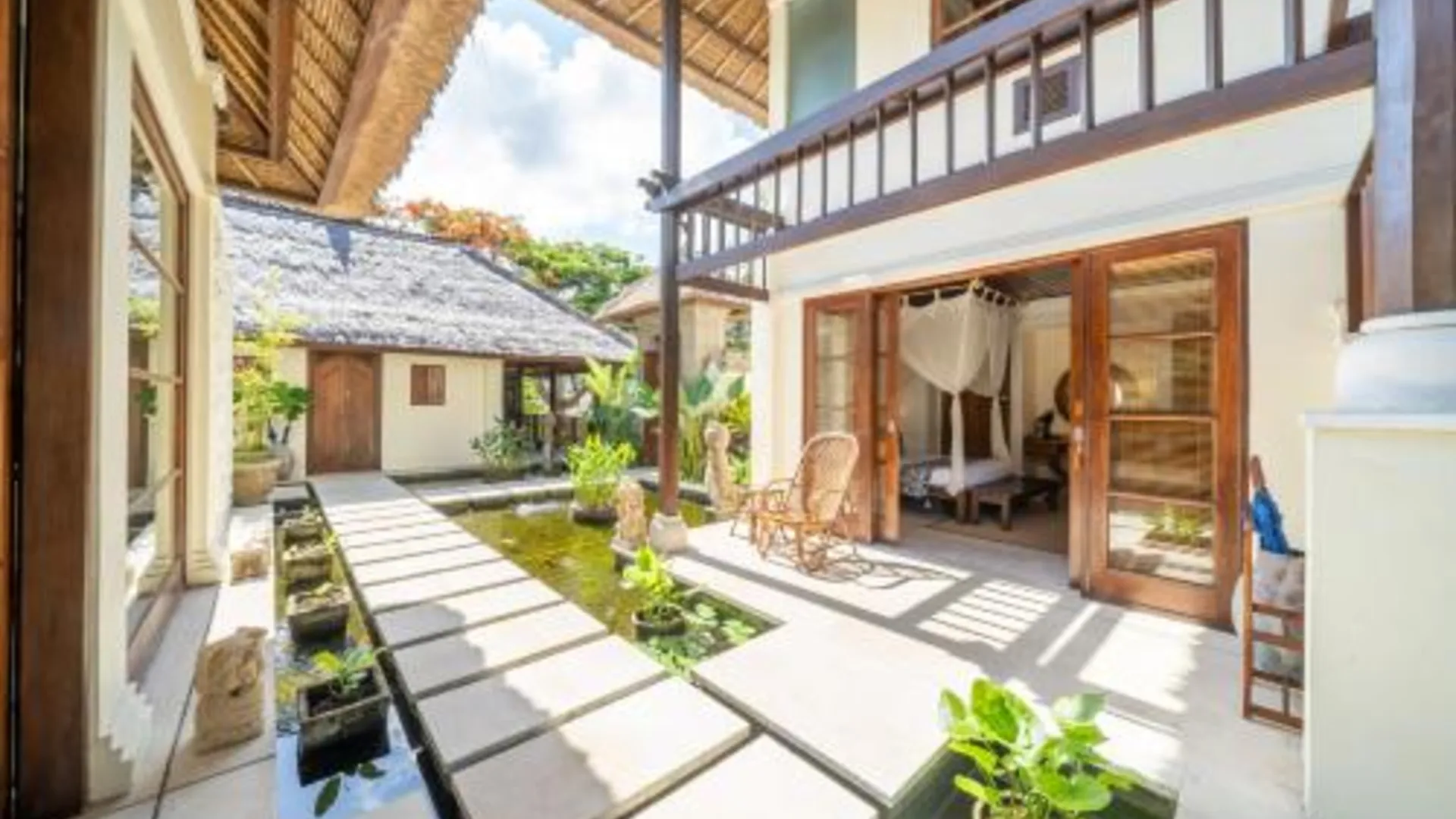 발리 짐바란 비치 빌라스 바이 나쿨라 5성급 호텔 외관