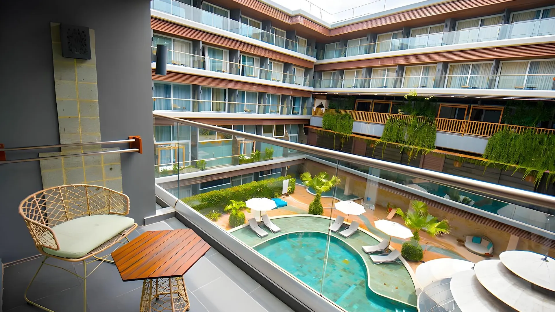 발리 더 크리스탈 럭셔리 베이 리조트 누사두아 - 발리 5성급 호텔 전망