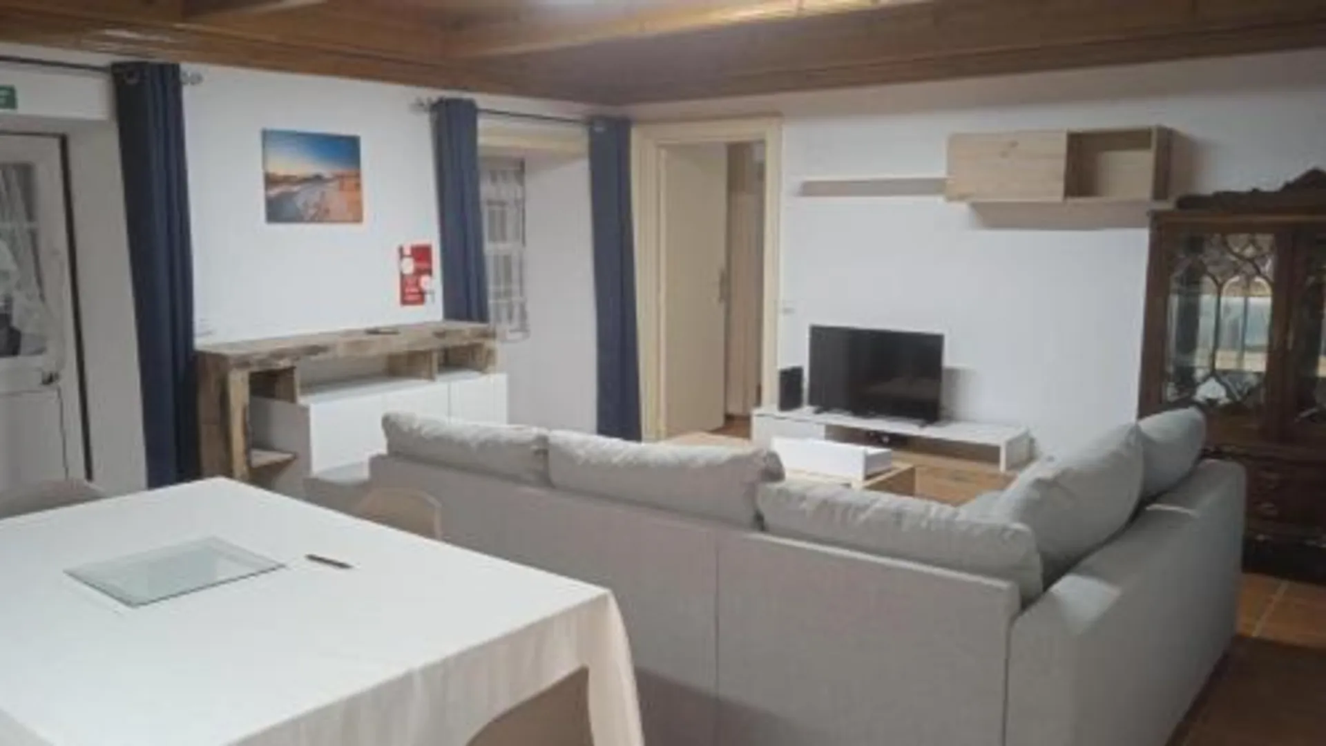 라제스 다스 플로레스 Casa do Avô Almeida 3성급 싱글룸 스위트룸