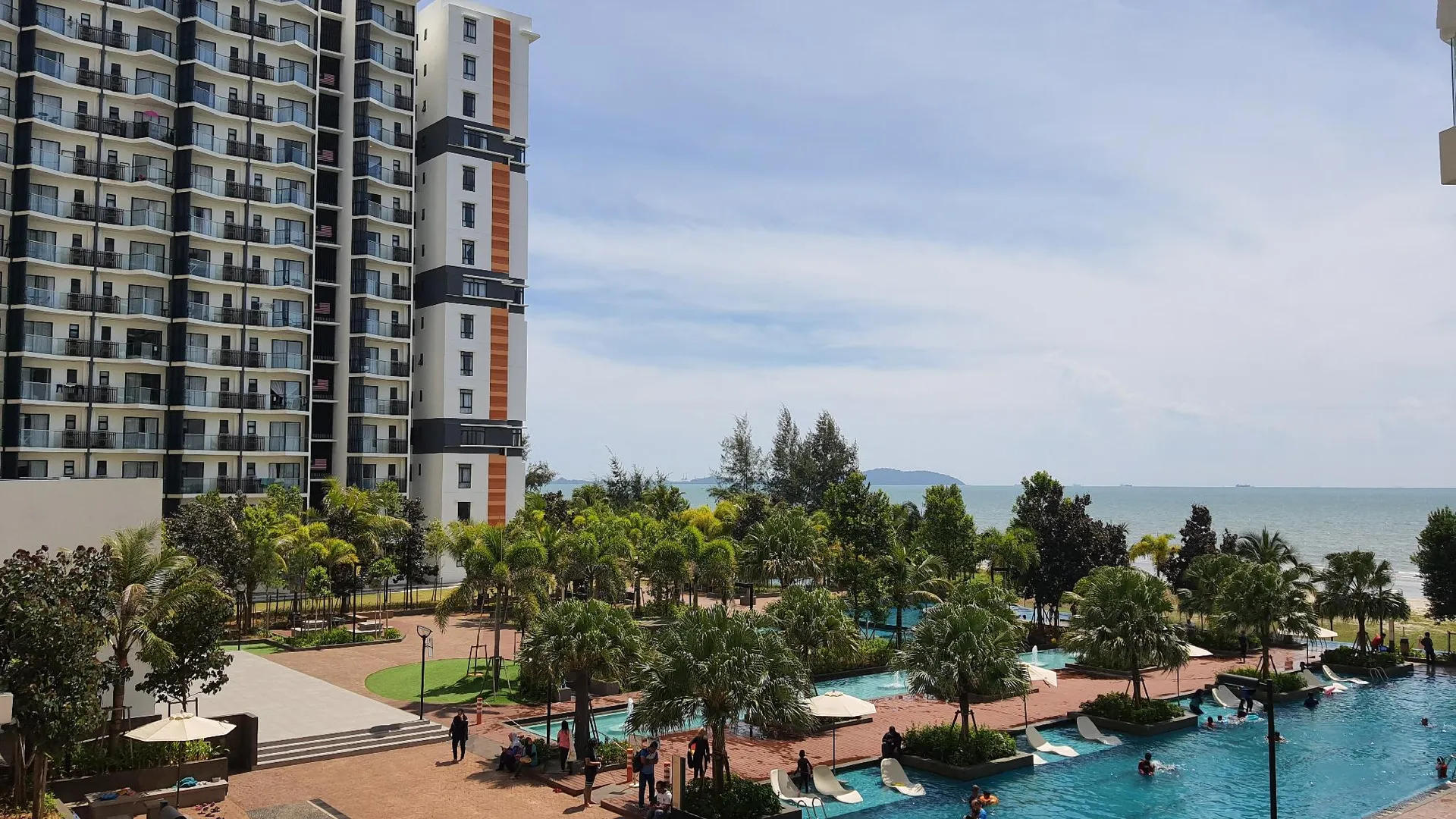 쿠안탄 베세라의 아파트먼트 (917m², 침실 2개, 프라이빗 욕실 2개) 4성급 싱글룸 로비