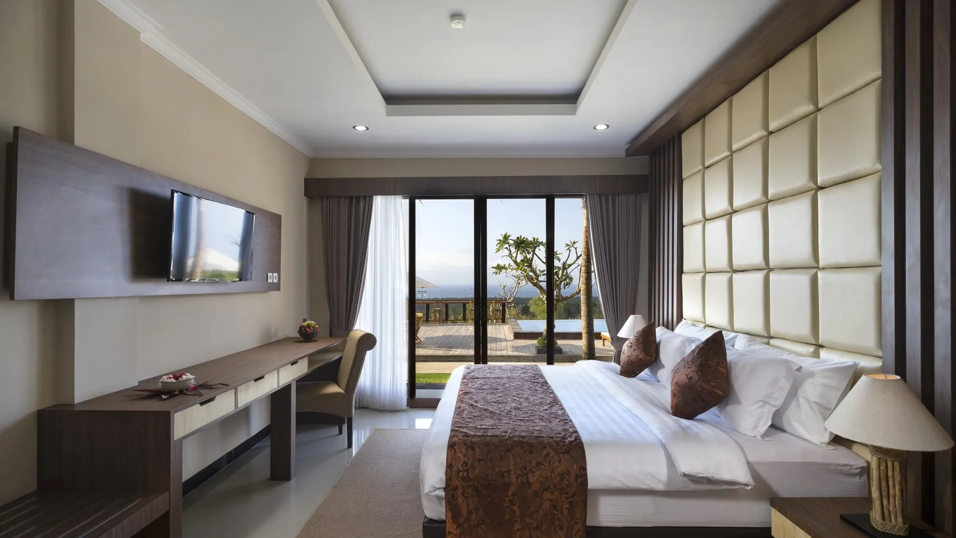 발리 셈마부 힐스 호텔 누사 페니다 - 발리 4성급 호텔 스위트룸