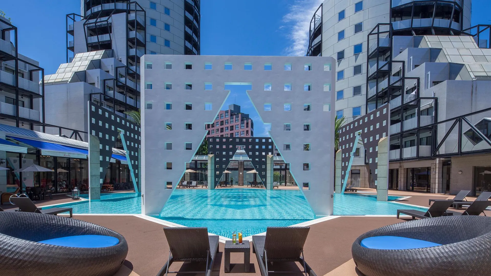 후쿠오카 더 레지덴셜 스위트 후쿠오카 4성급 호텔 로비