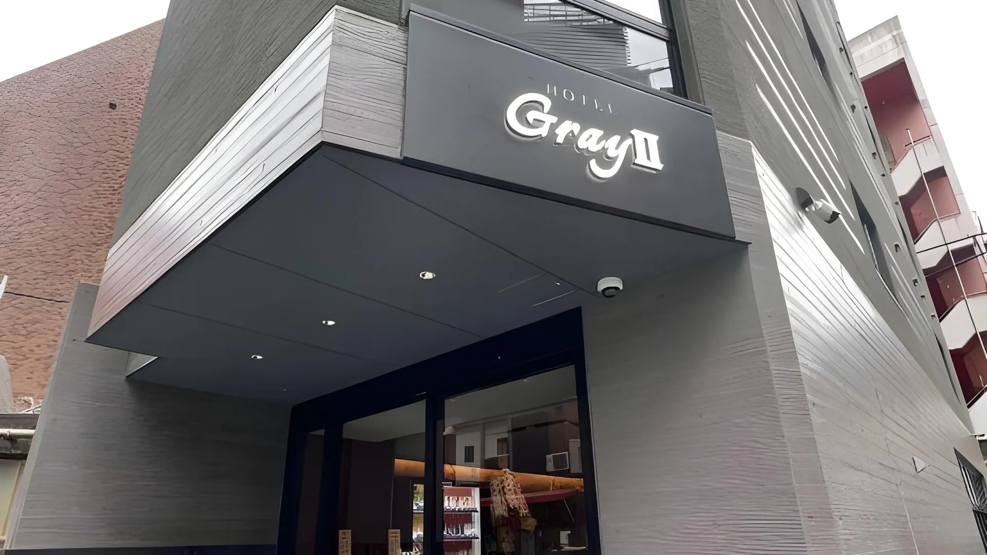 오사카 HOTEL GrayⅡ 3성급 호텔 수영장