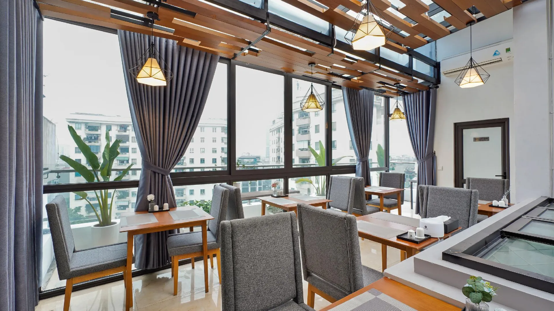 하노이 22랜드 클래식 스위트 3성급 호텔 수영장