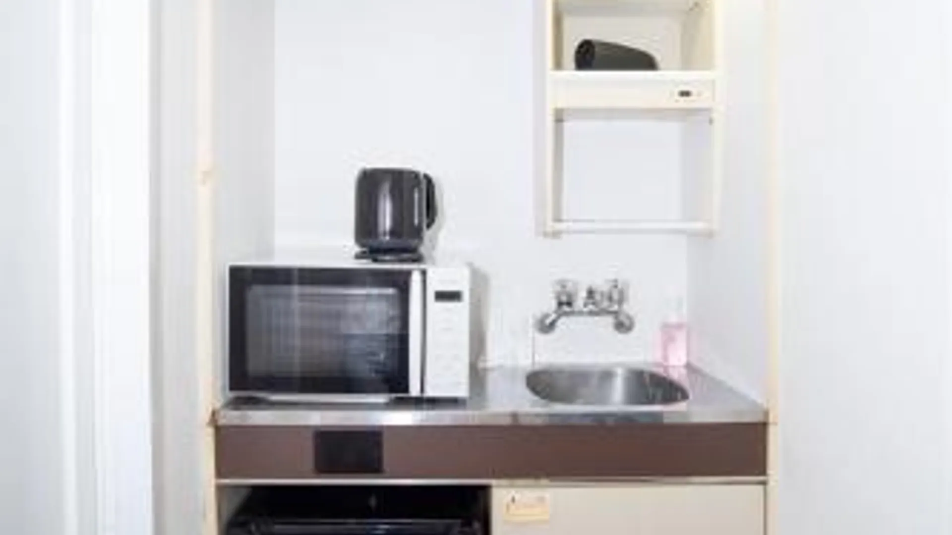 고베 Stay Kobe A 2성급 게스트하우스 수영장