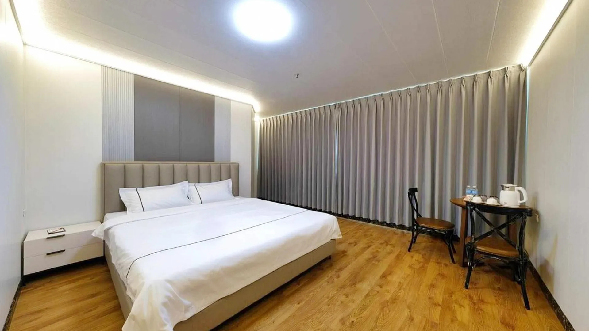 세부 아쿠 인 세부 시티 3성급 호텔 스위트룸