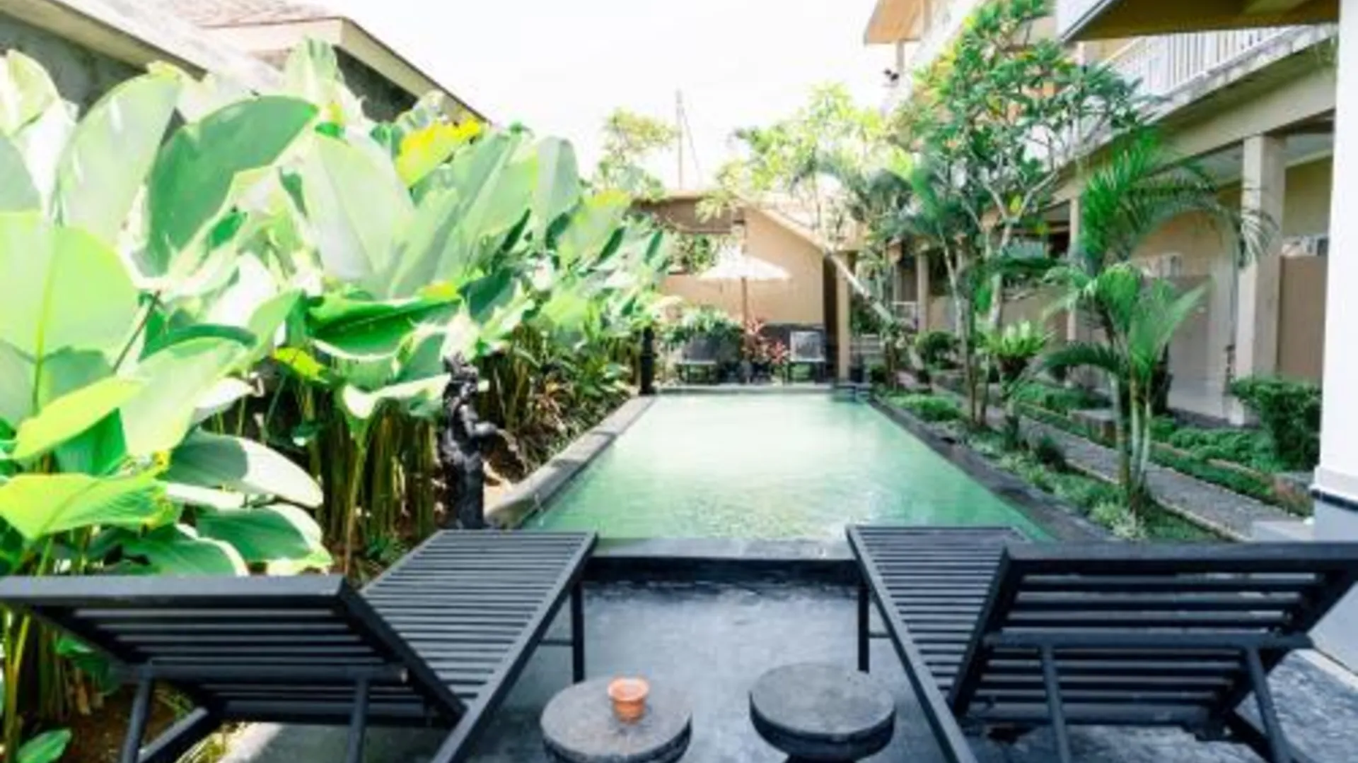 발리 우마 쿠투 2 2성급 호텔 로비