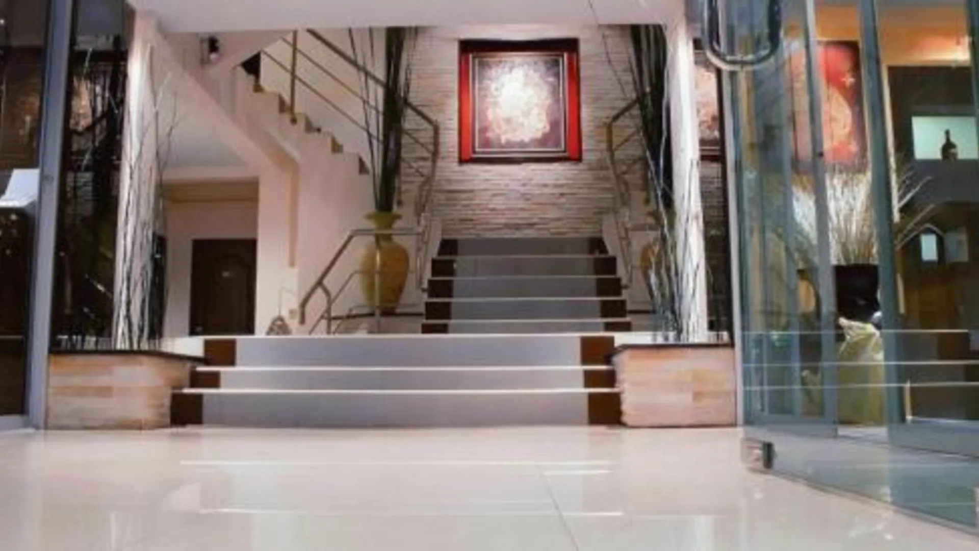 방콕 그랜드 피나클 호텔  3성급 호텔 부대시설