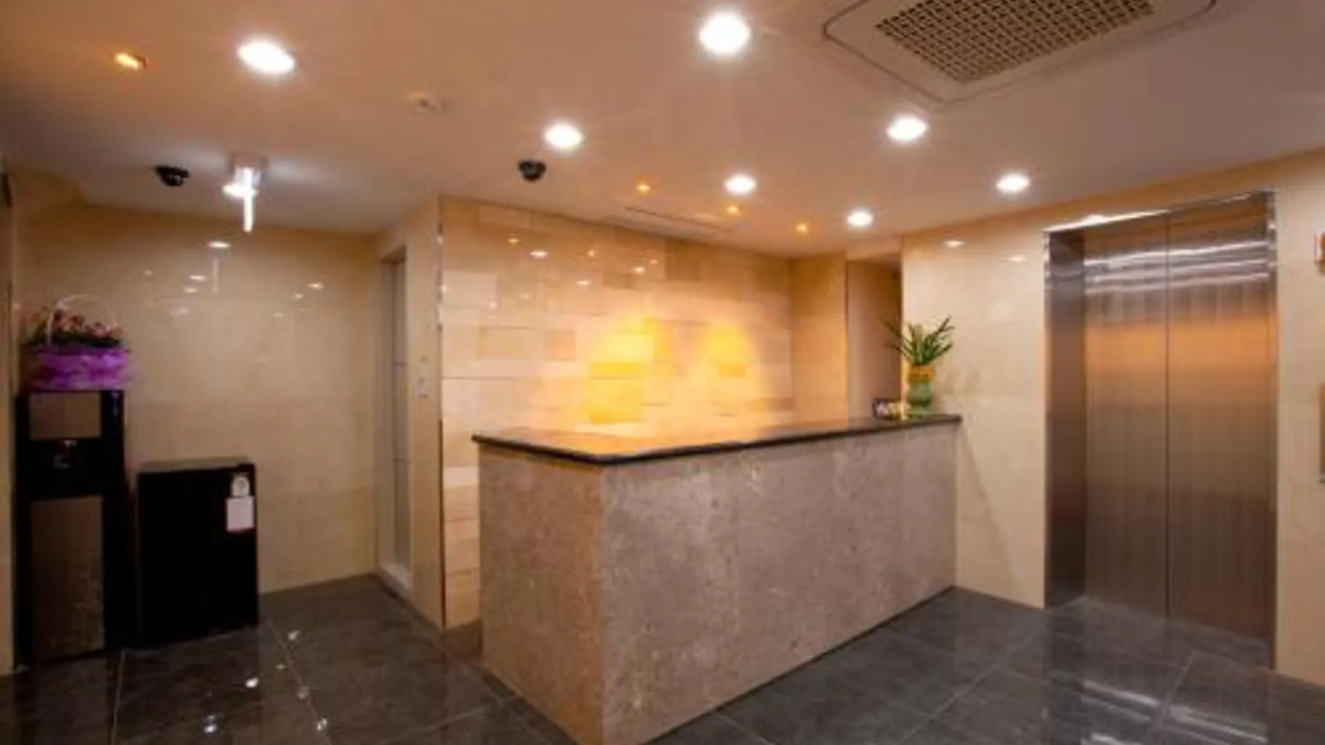 서울 굿스테이 호텔 대우인 2성급 호텔 로비