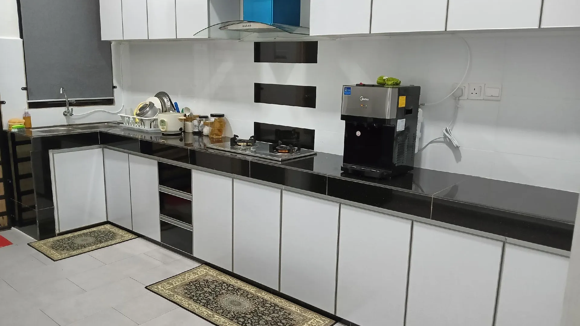 쿠알라테렝가누 톡 젬발 / 공 바닥의 프라이빗 하우스 (15m², 침실 4개, 프라이빗 욕실 3개) 2성급 싱글룸 로비