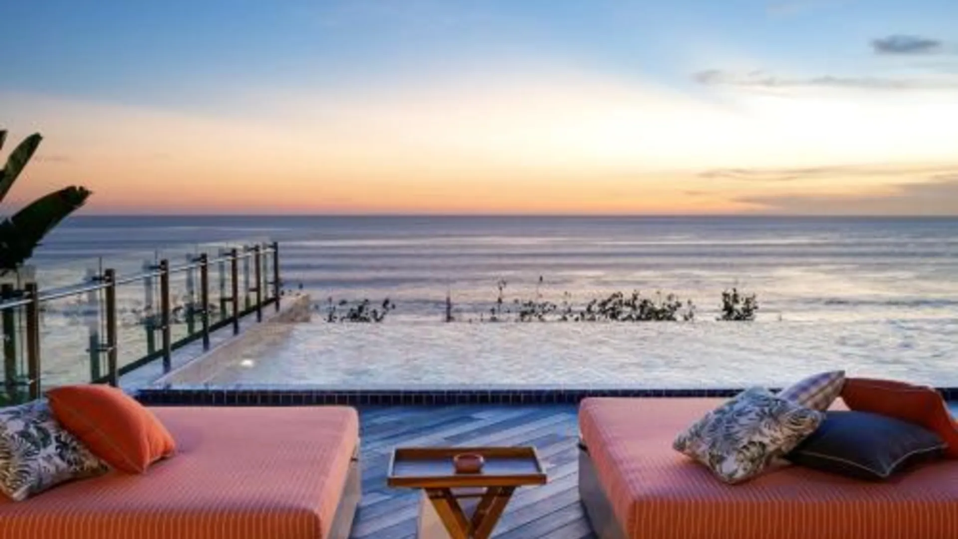 발리 트라이브 발리 쿠타 비치 4성급 호텔 로비