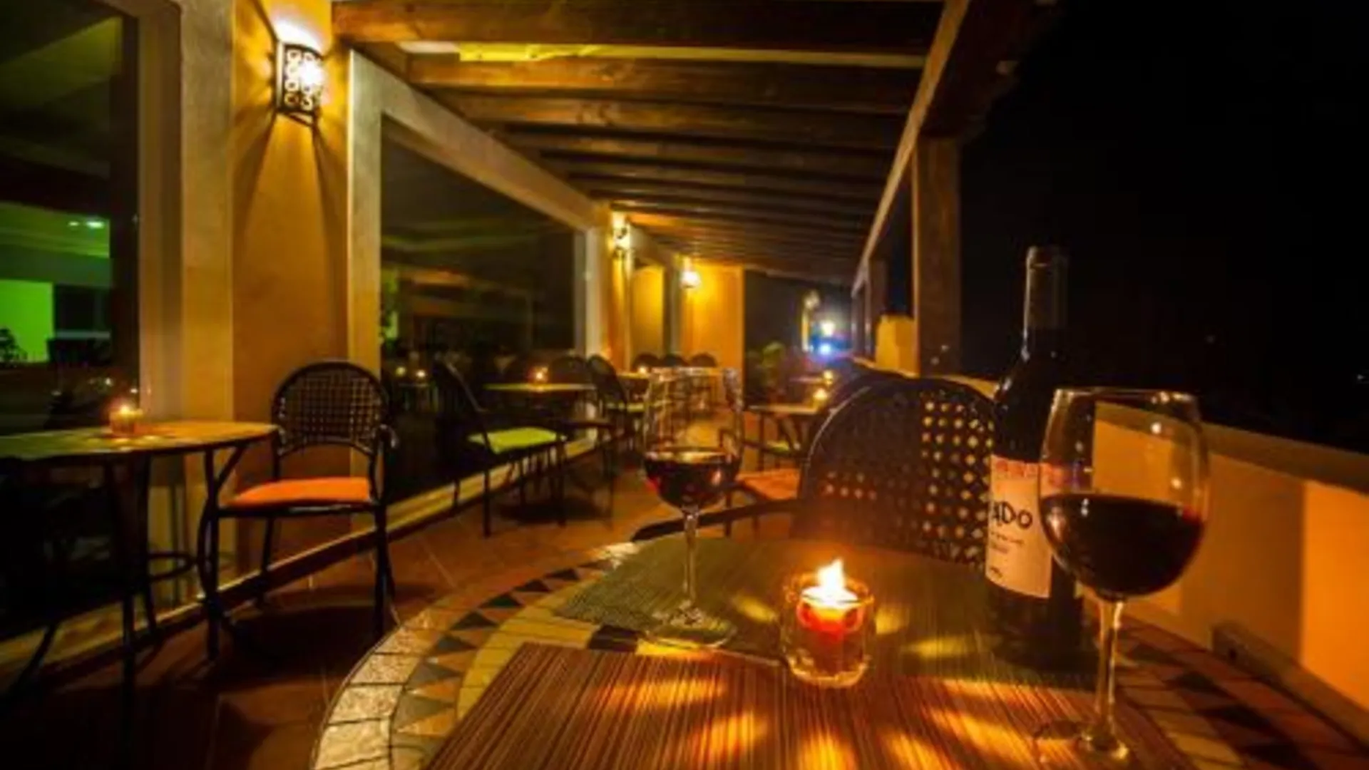 루즈 Montinho De Ouro 3성급 호텔 레스토랑