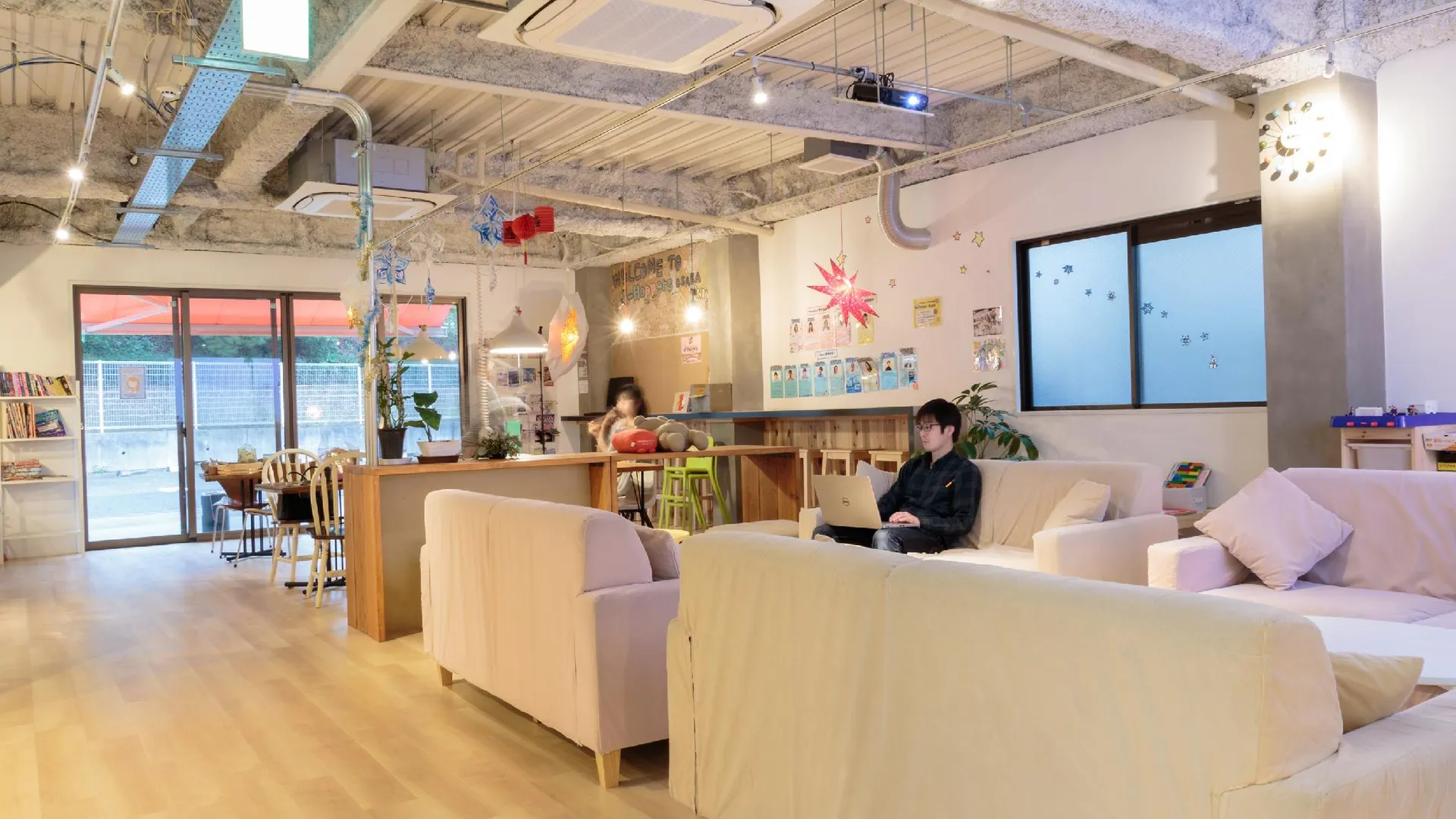 오사카 J-호퍼스 오사카 유니버설 1성급 호텔 레스토랑