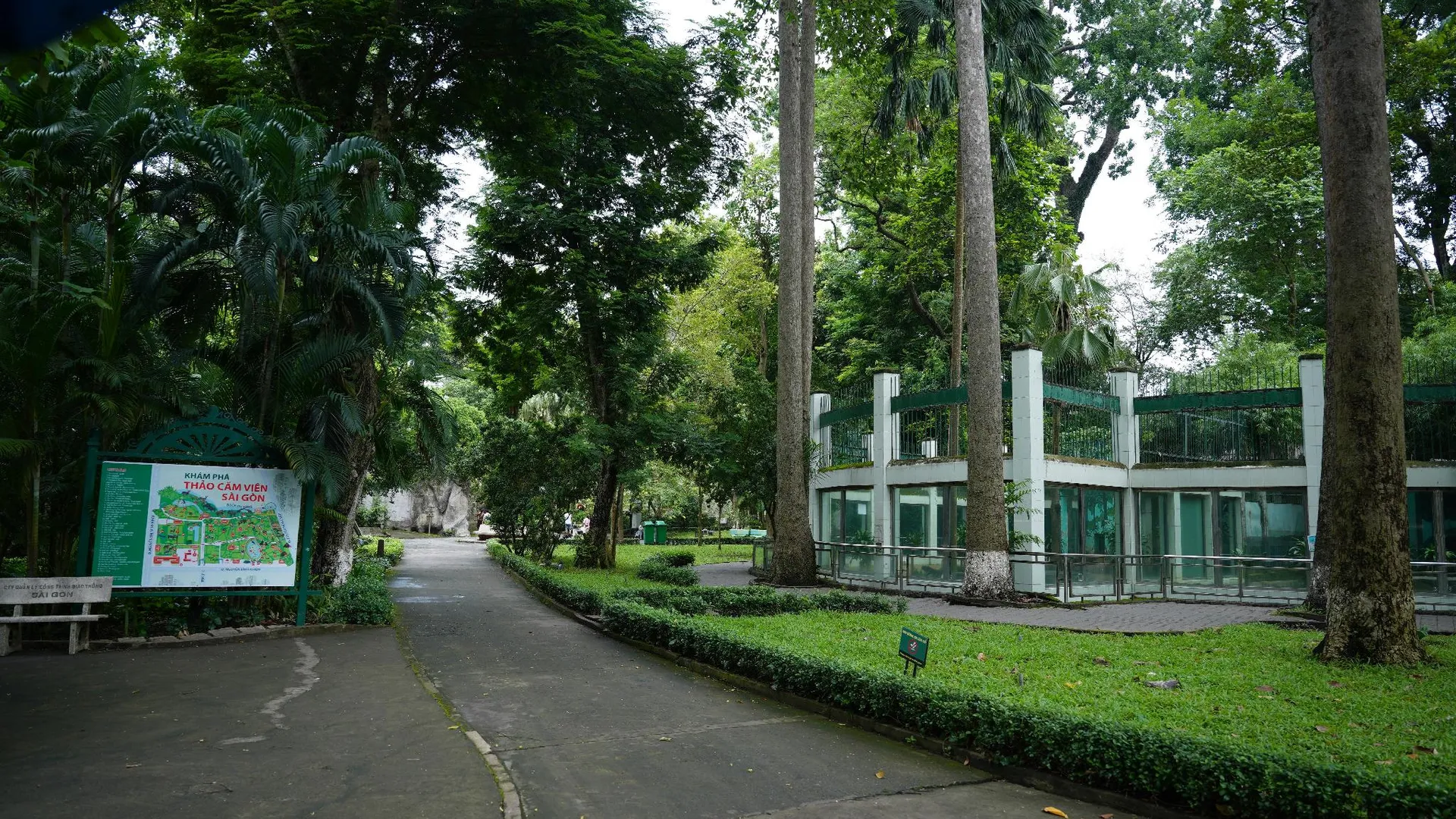 호치민 크라운 부이비엔 호텔 2성급 호텔 스위트룸