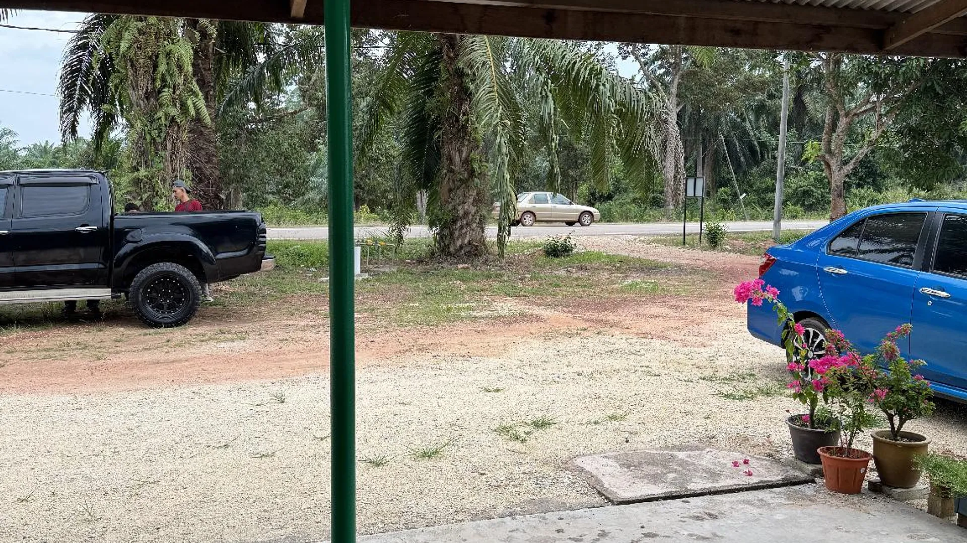 부킷 감비르 부킷 감비르의 프라이빗 하우스 (m², 침실 2개, 프라이빗 욕실 1개) 2성급 싱글룸 부대시설