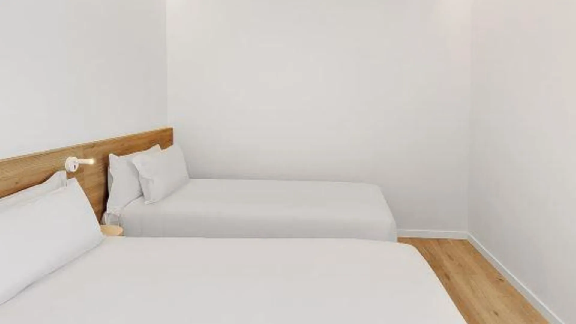 세투발 B&B Hotel Setubal Bonfim 호텔 스위트룸