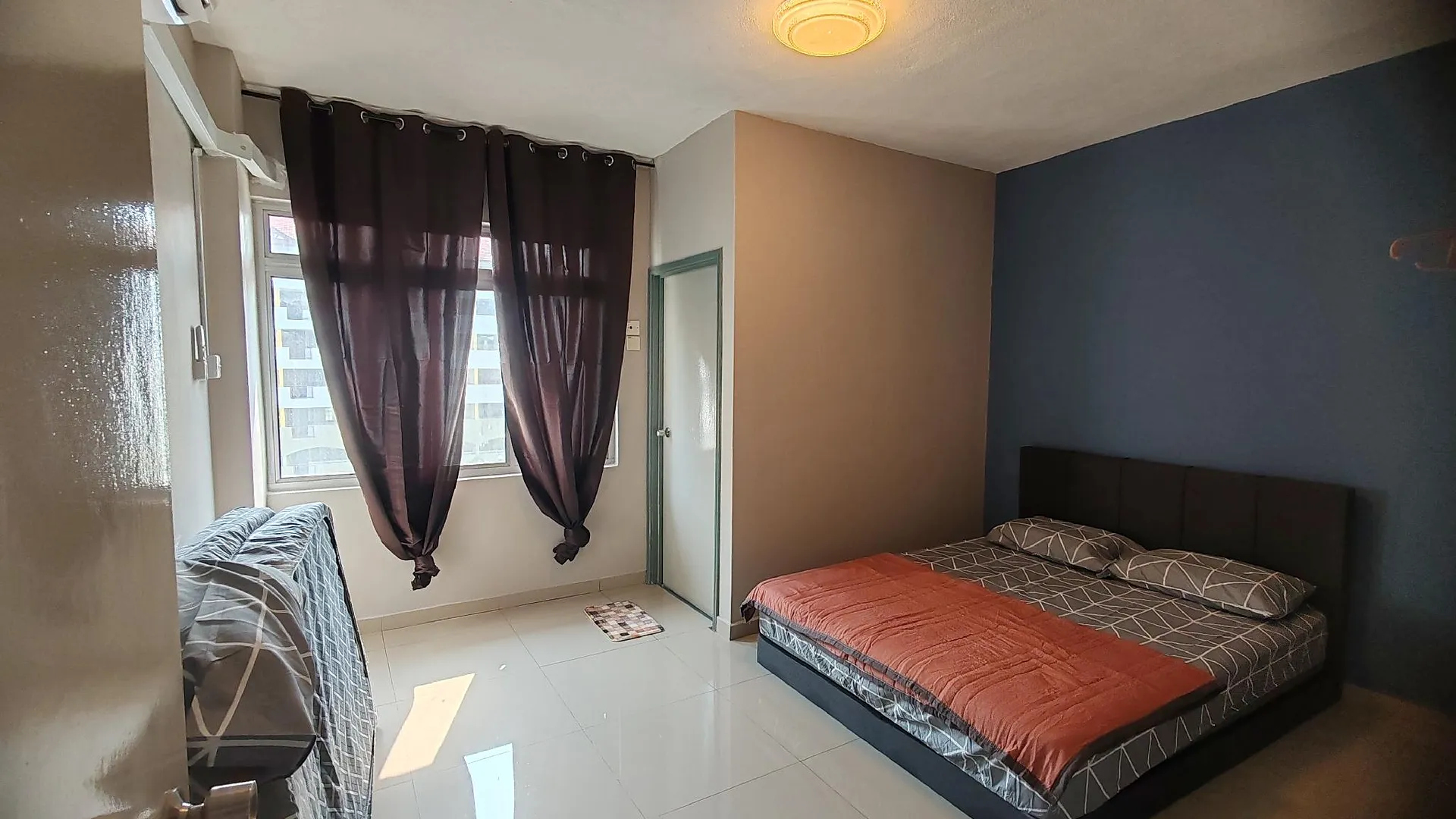 포트 딕슨 시 루사의 아파트먼트 (1065m², 침실 3개, 프라이빗 욕실 2개) 3성급 싱글룸 외관