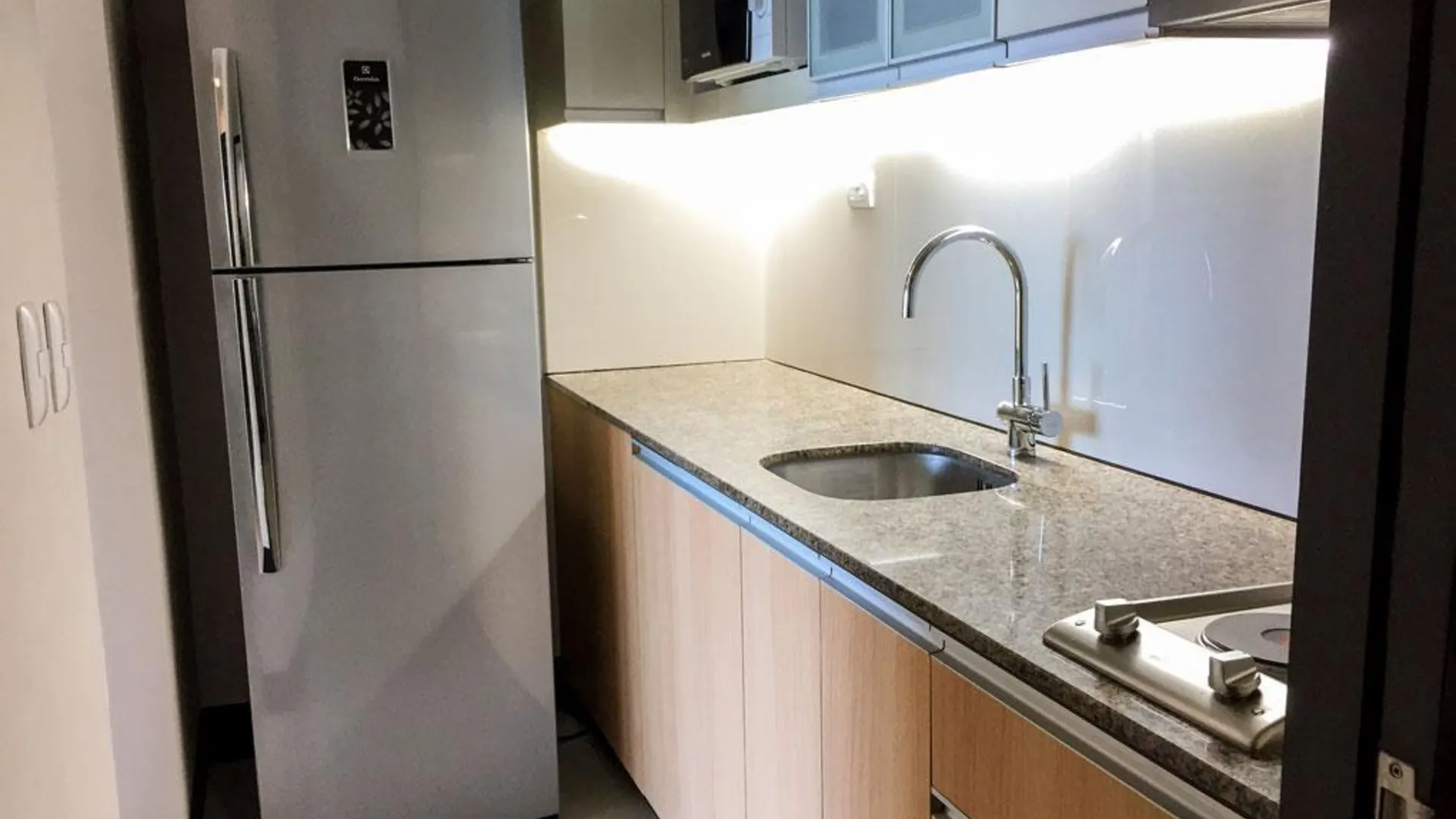 세부 막탄 섬의 아파트먼트 (50m², 침실 1개, 프라이빗 욕실 1개) 5성급 싱글룸 레스토랑