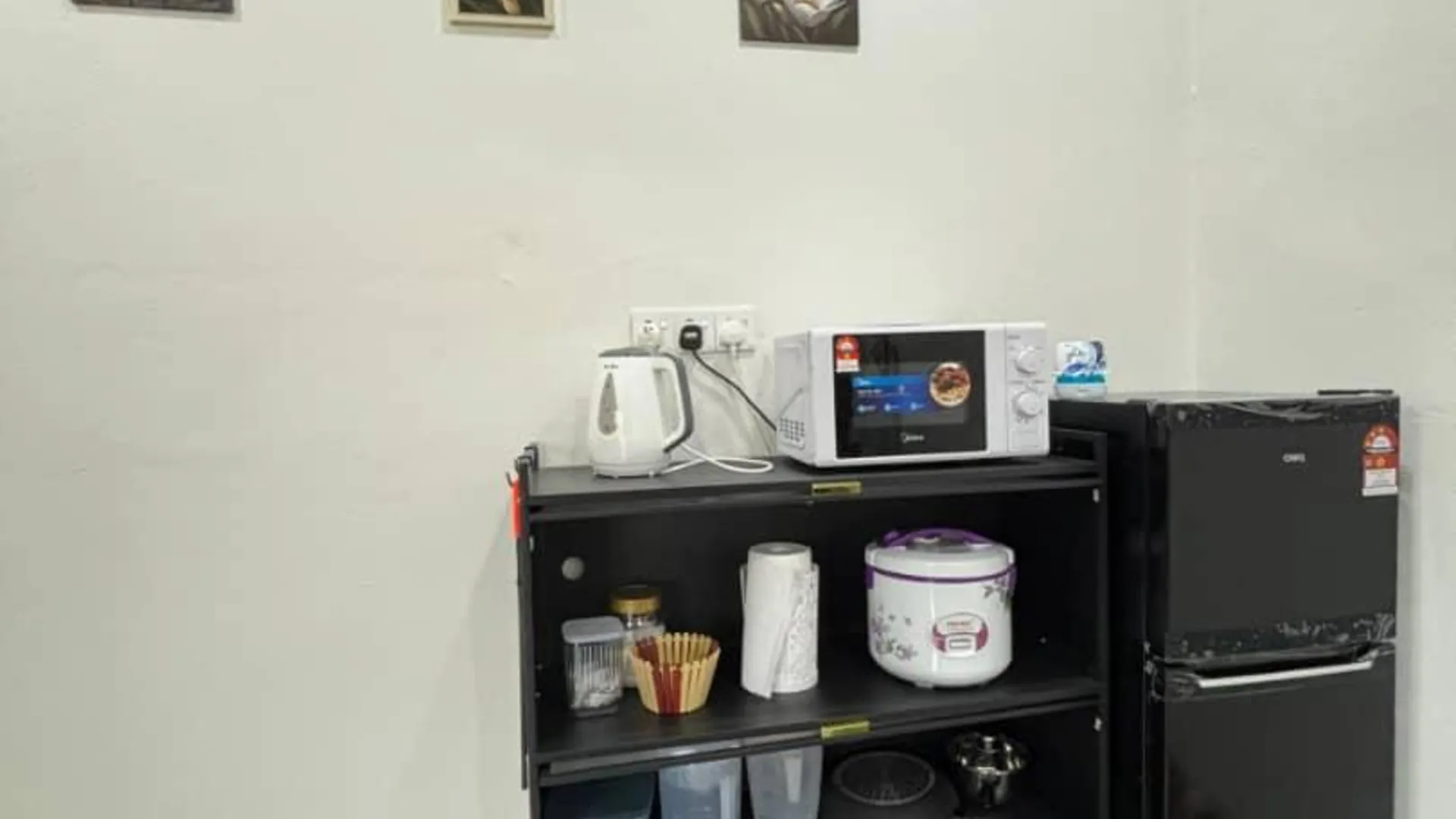 코타바루 판타이 차하야 부란 (PCB)의 프라이빗 하우스 (111m², 침실 1개, 프라이빗 욕실 2개) 2성급 싱글룸 수영장