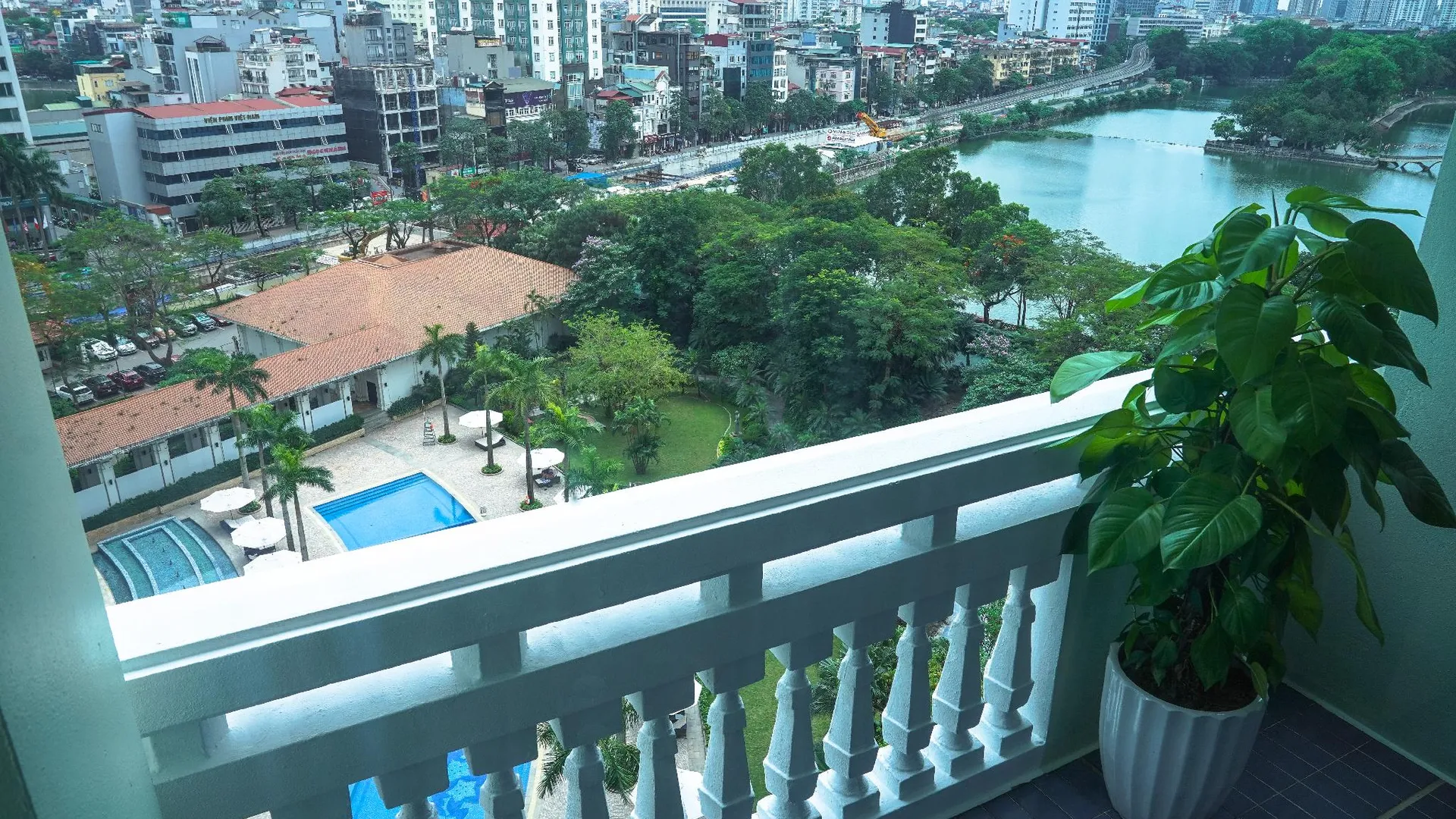 하노이 하노이 대하 서비스 아파트먼트 5성급 호텔 전망