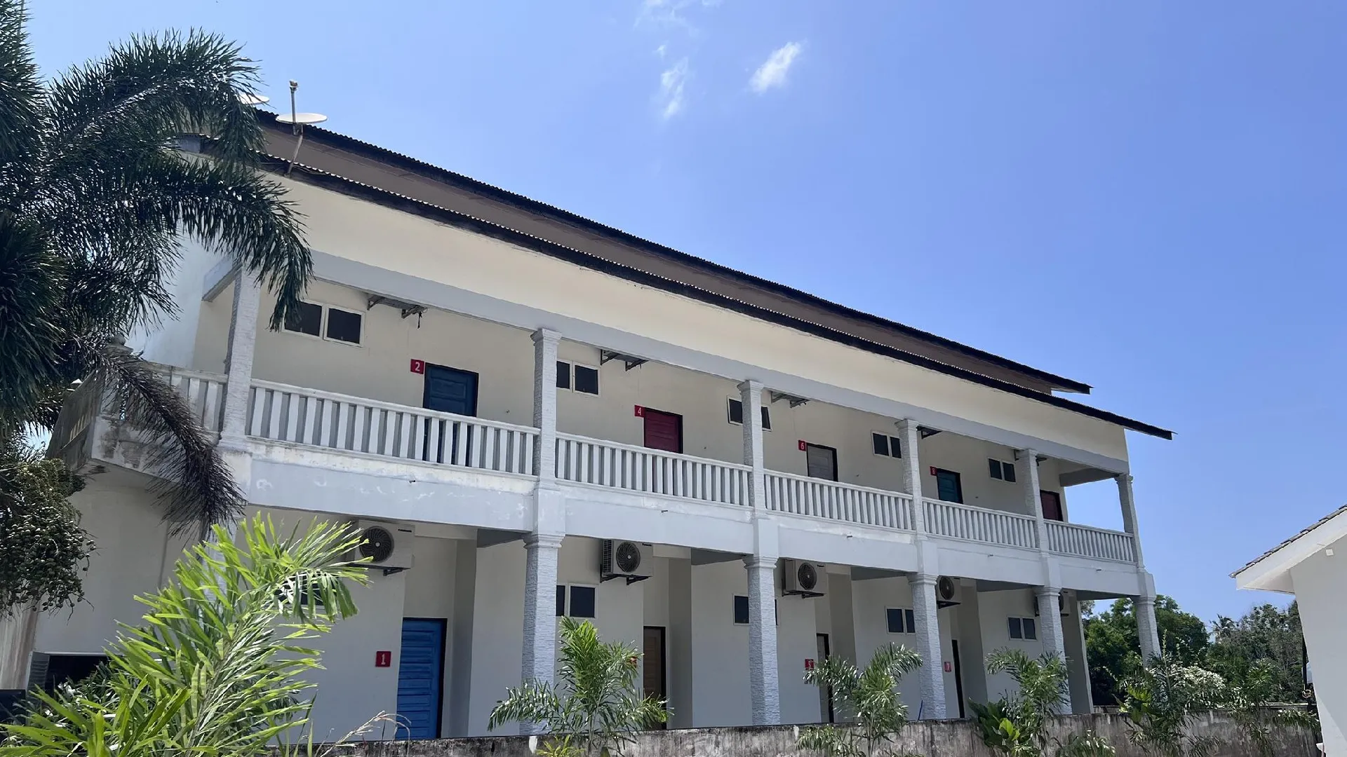 쿠안탄 Saujana Villa Cherok Paloh, Kuantan Beach  2성급 호텔 수영장