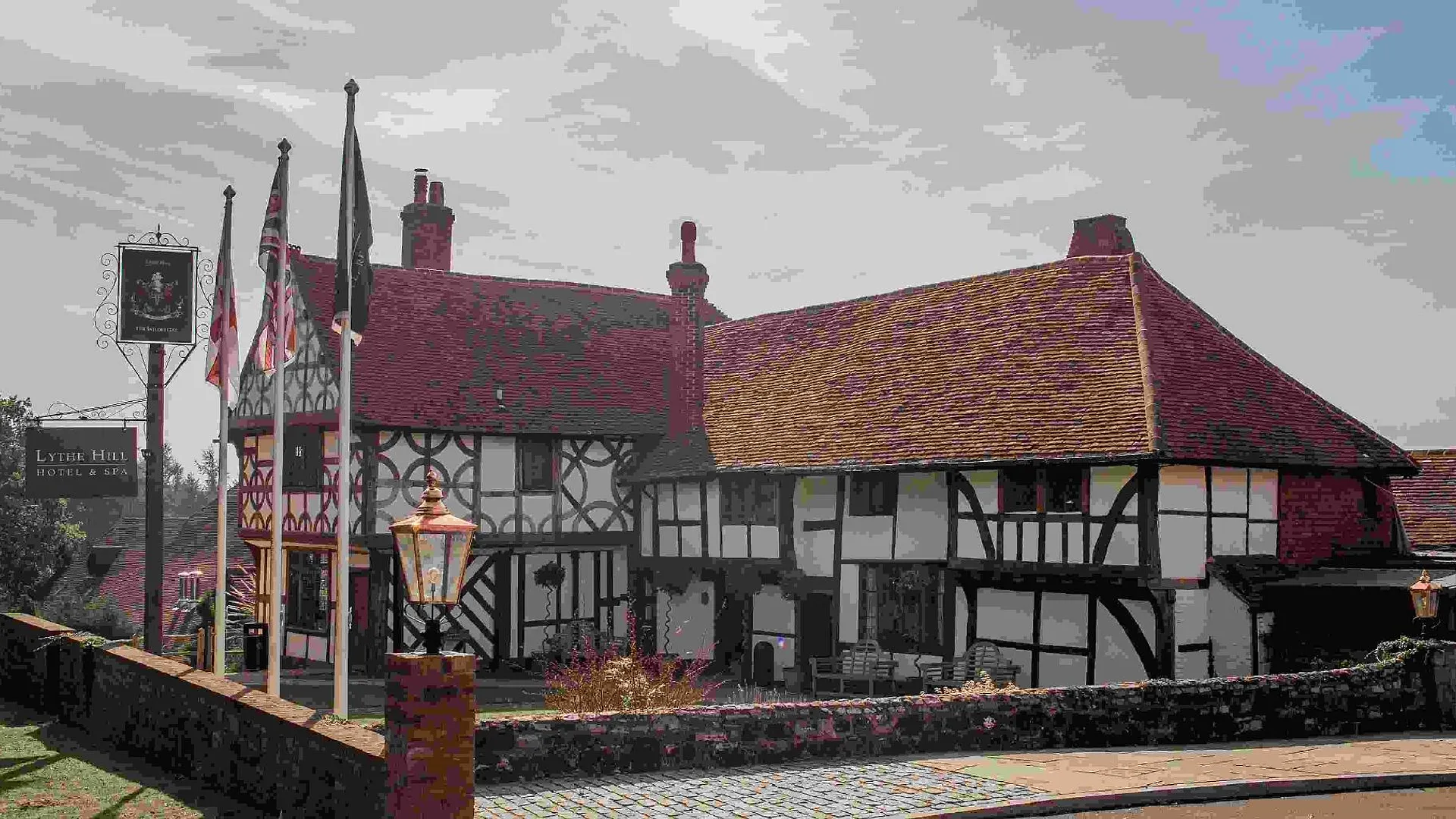 치딩폴드 voco Lythe Hill Hotel Spa By IHG 4성급 호텔 객실