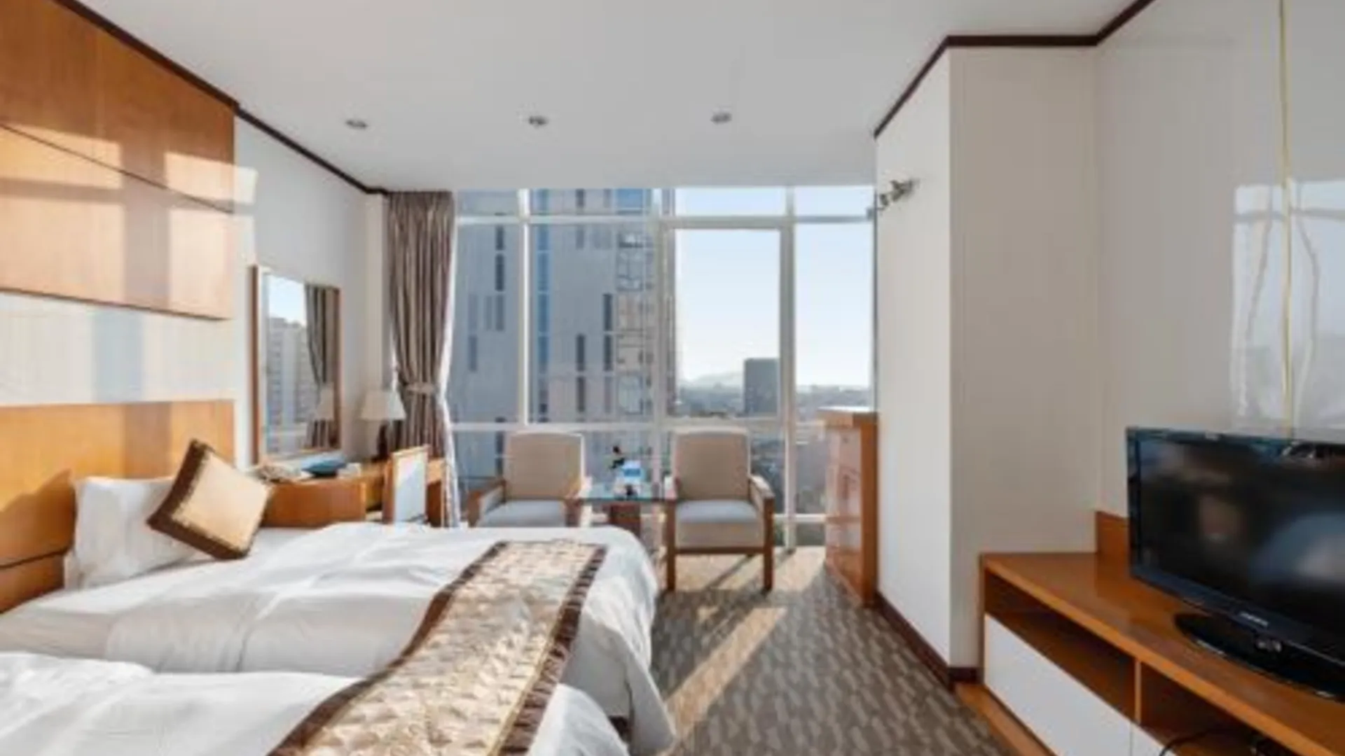 다낭 다낭 페트로 호텔 3성급 호텔 스위트룸