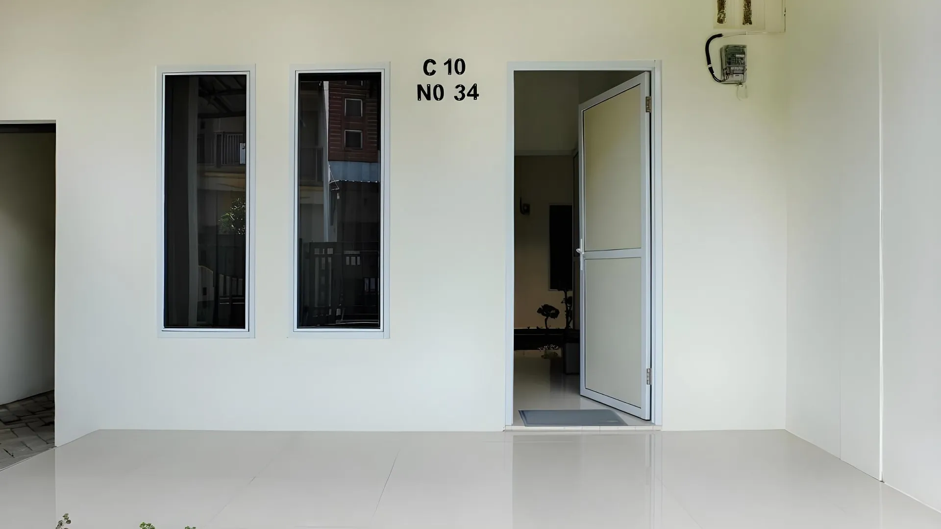 마카사르 레드도어즈 샤리아 앳 다네스티 홈스테이 반다라 술탄 하사누딘 근처 2성급 호텔 전망