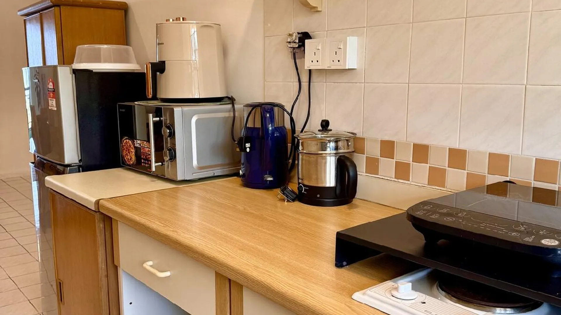 포트 딕슨 타만 하지 자이날의 프라이빗 하우스 (m², 침실 3개, 프라이빗 욕실 2개) 4성급 싱글룸 수영장