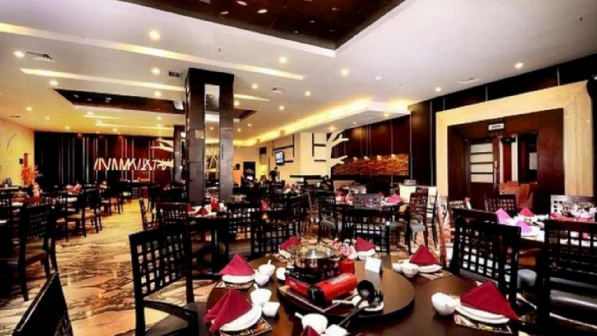 마카사르 클라로 호텔 4성급 호텔 외관