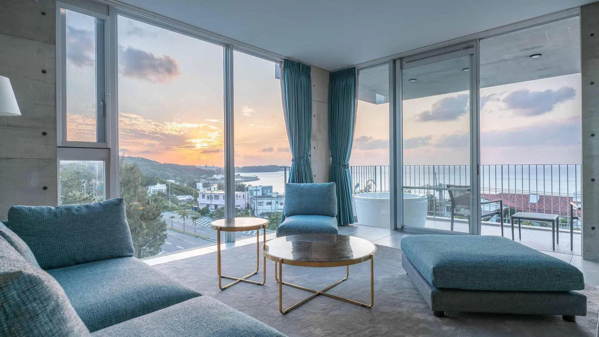 오키나와 본섬 온나의 프라이빗 하우스 (146m², 침실 4개, 프라이빗 욕실 2개) 5성급 호텔 객실