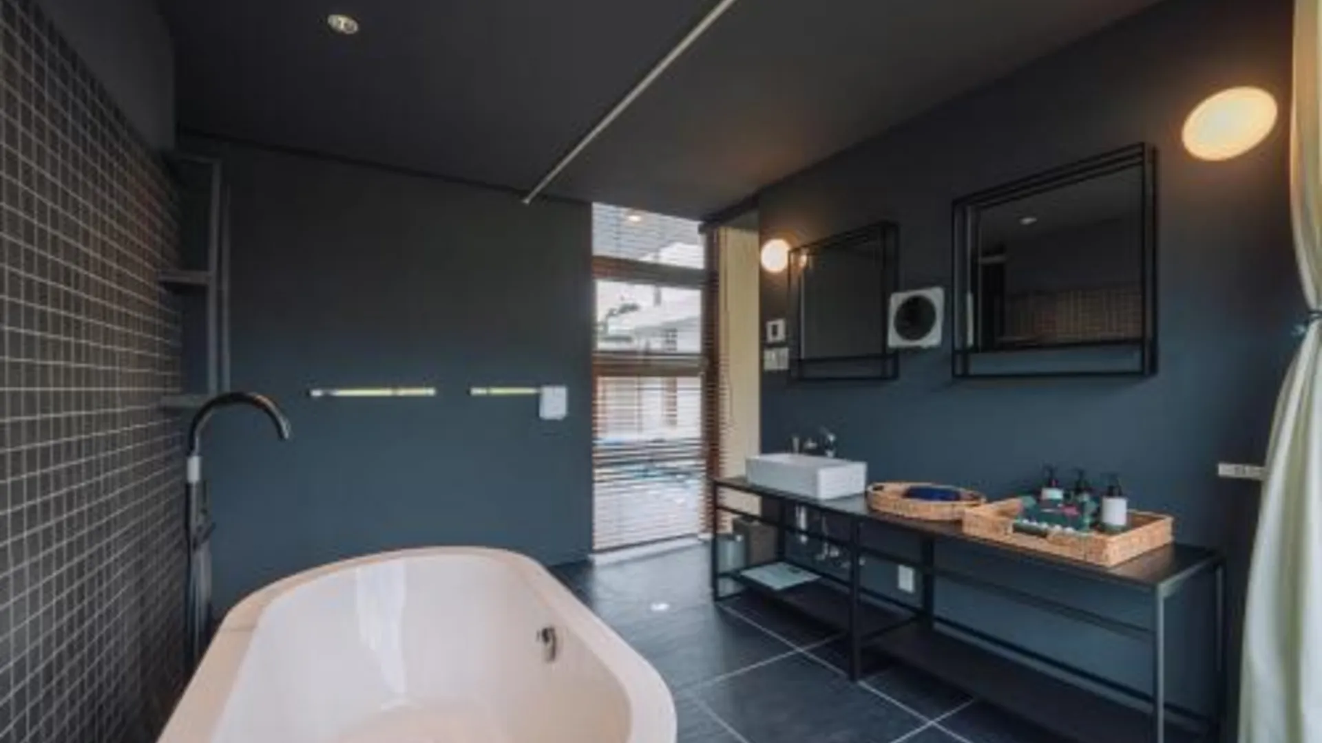 오키나와 본섬 Reflexion Villas GLANZ by Relapool 4성급 게스트하우스 스위트룸