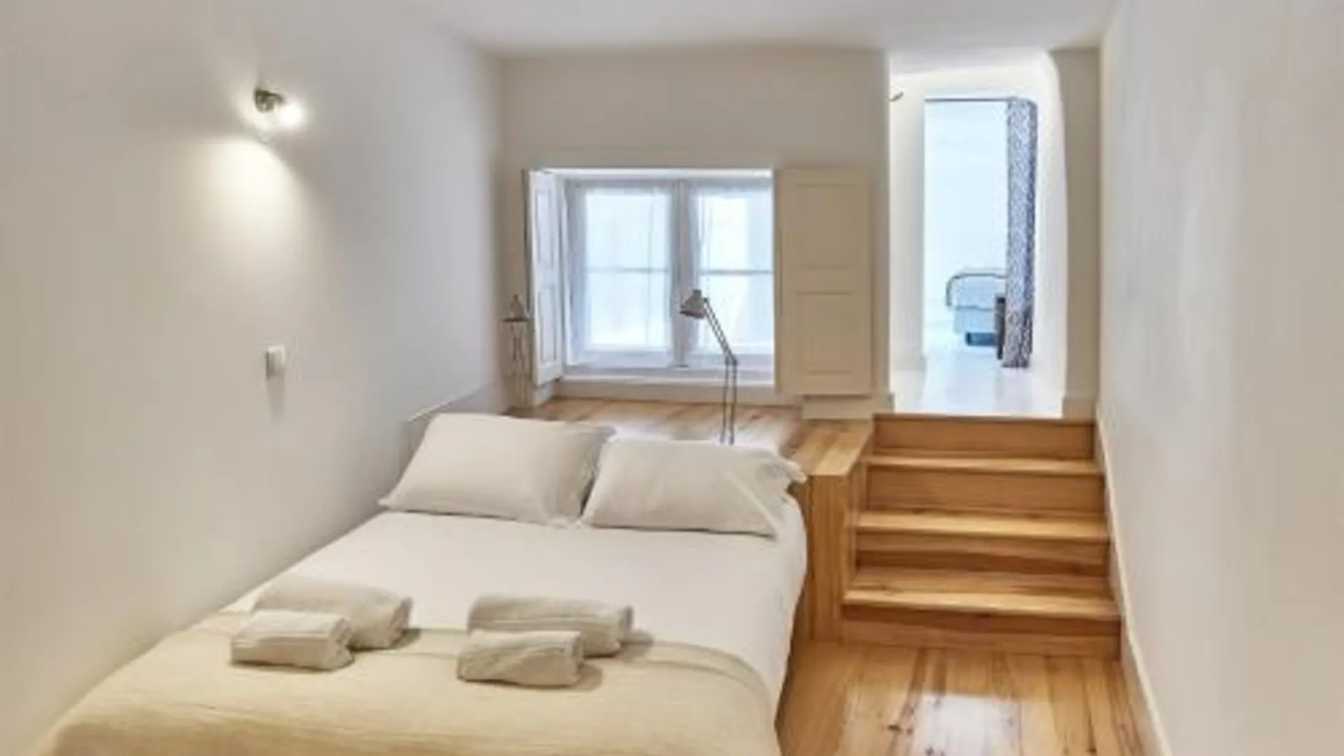 포르투 포르투센스 알마다 3성급 게스트하우스 스위트룸