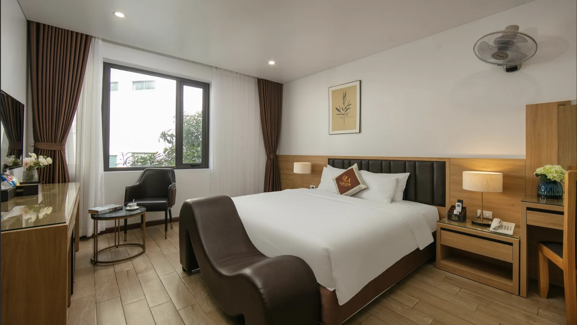 하노이 람 안 호텔 4 응오아이 자오 도안 BT6-19 4성급 호텔 스위트룸