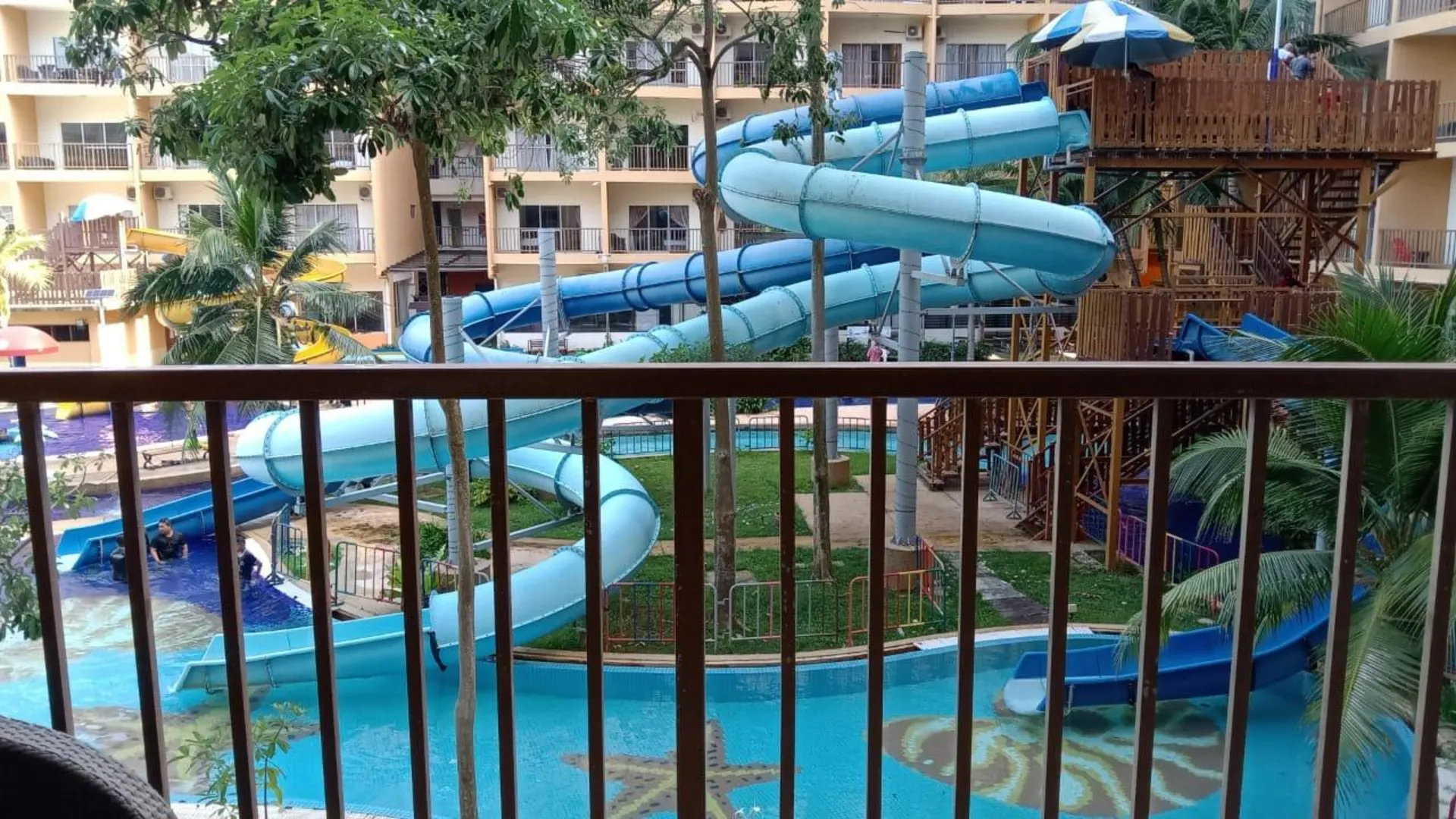 반팅 모리브 비치의 스튜디오 아파트먼트 (465m², 프라이빗 욕실 1개) 2성급 싱글룸 레스토랑