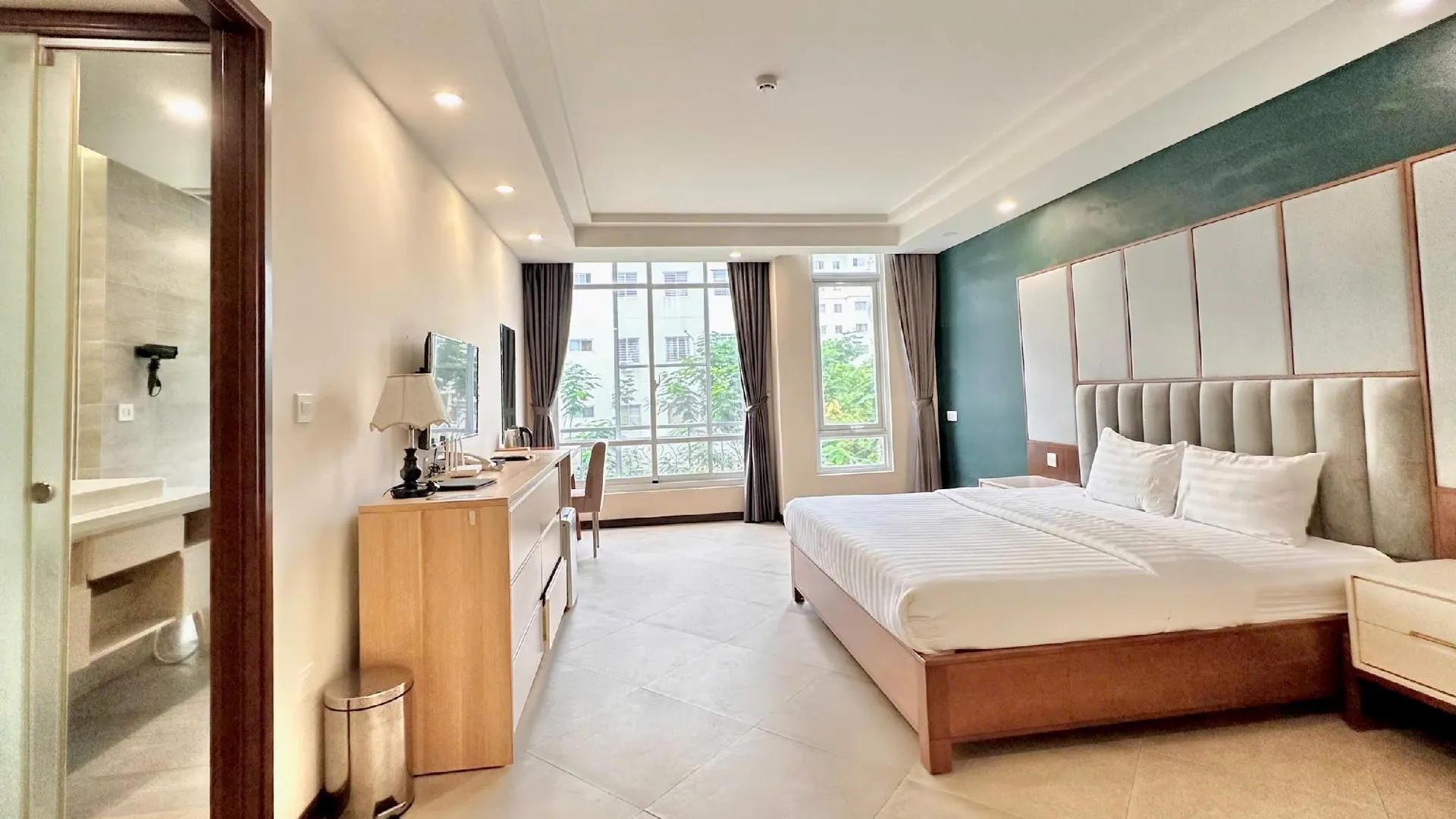 호치민 라구나 프리미어 호텔 3성급 호텔 스위트룸