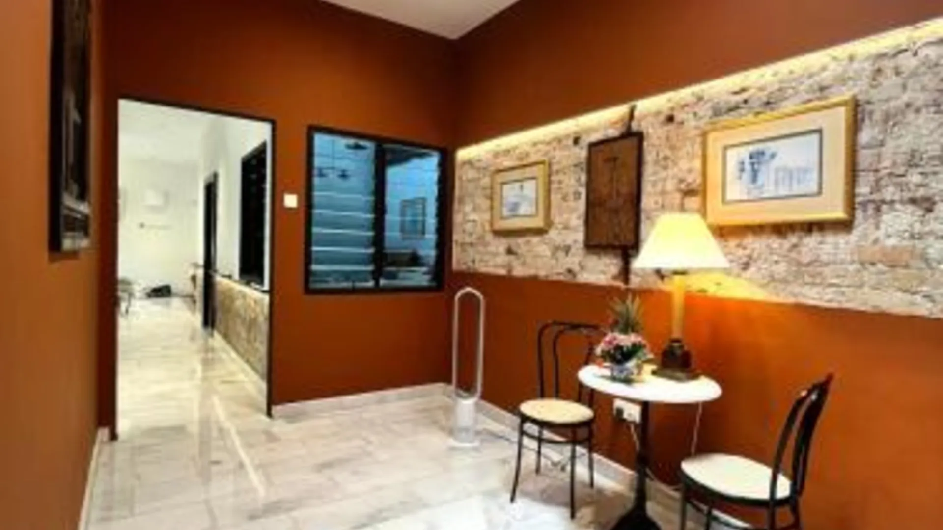 말라카 클레방의 프라이빗 하우스 (2000m², 침실 3개, 프라이빗 욕실 3개) 3성급 게스트하우스 스위트룸