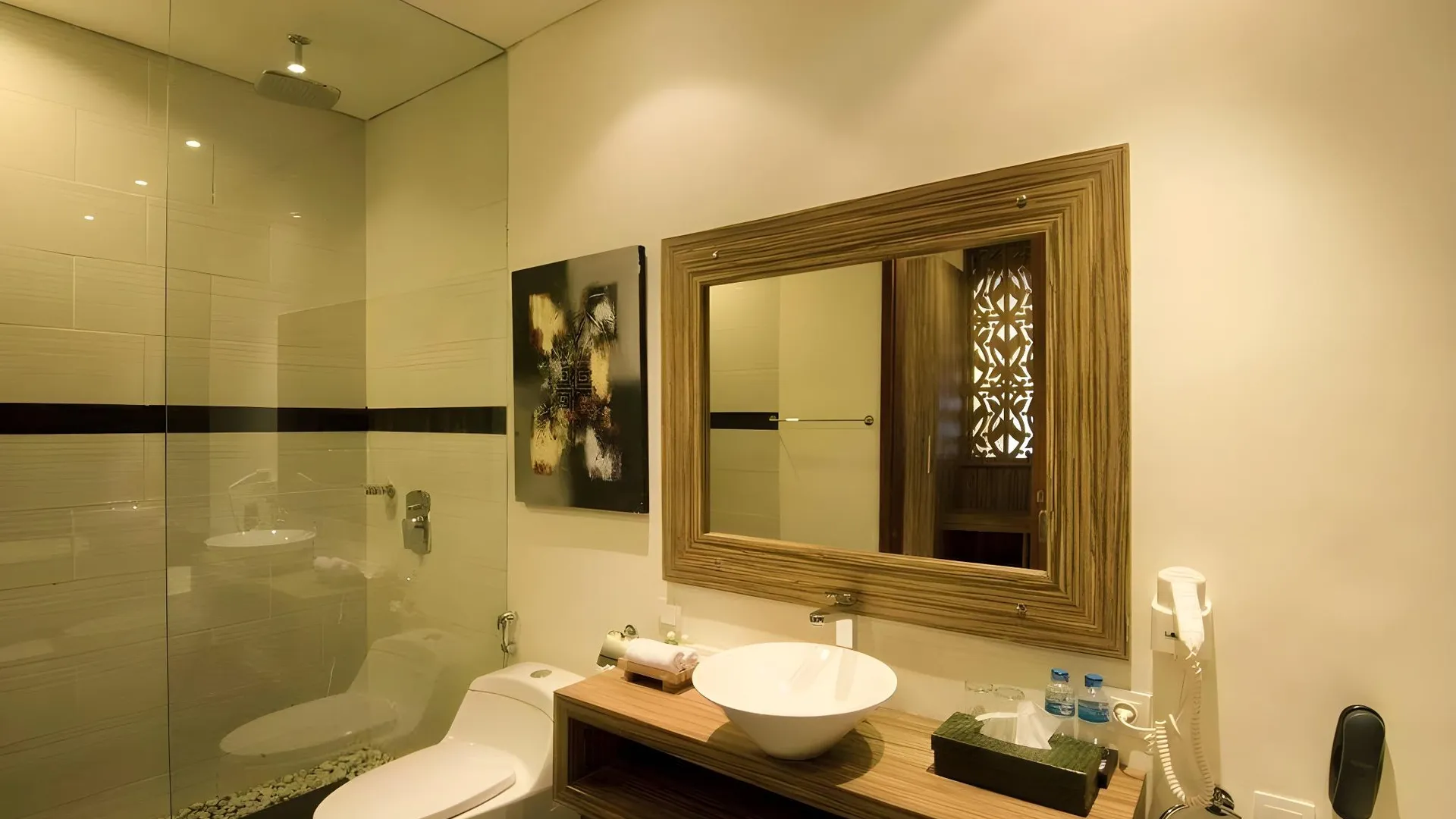 발리 스미냑의 빌라 (100m², 침실 1개, 프라이빗 욕실 1개) 3성급 싱글룸 레스토랑