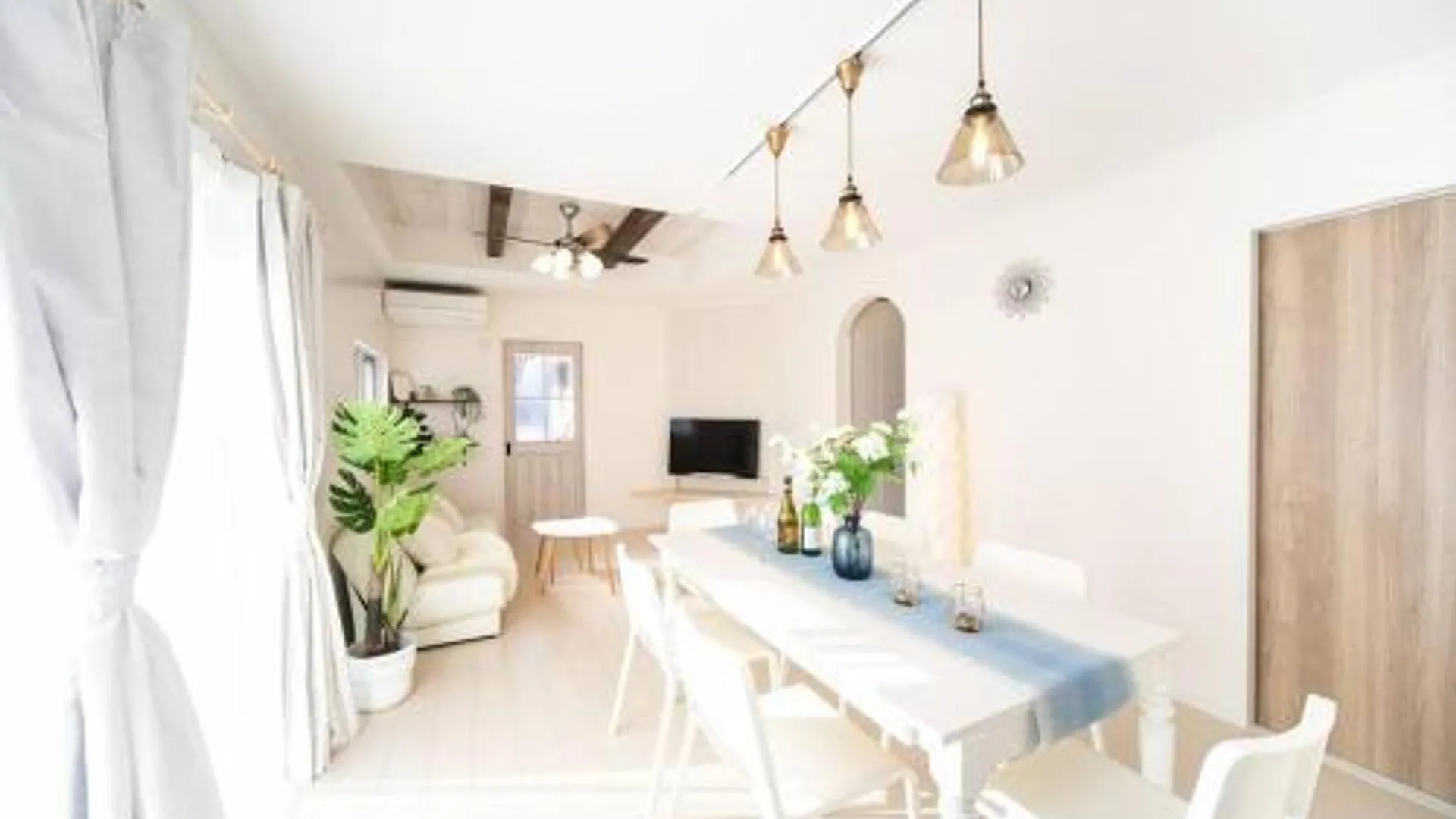 고베 Shizukinosato TSUKI Terrace 531 4성급 싱글룸 객실