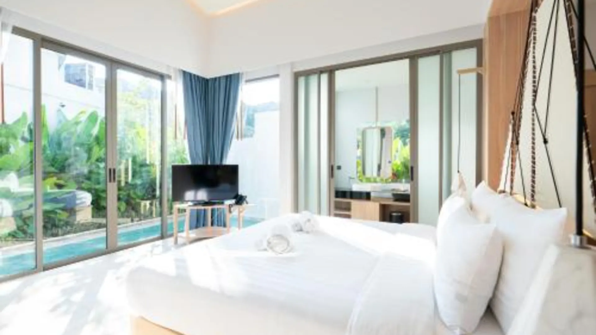 푸켓 판와부리 비치프론트 리조트 5성급 호텔 스위트룸