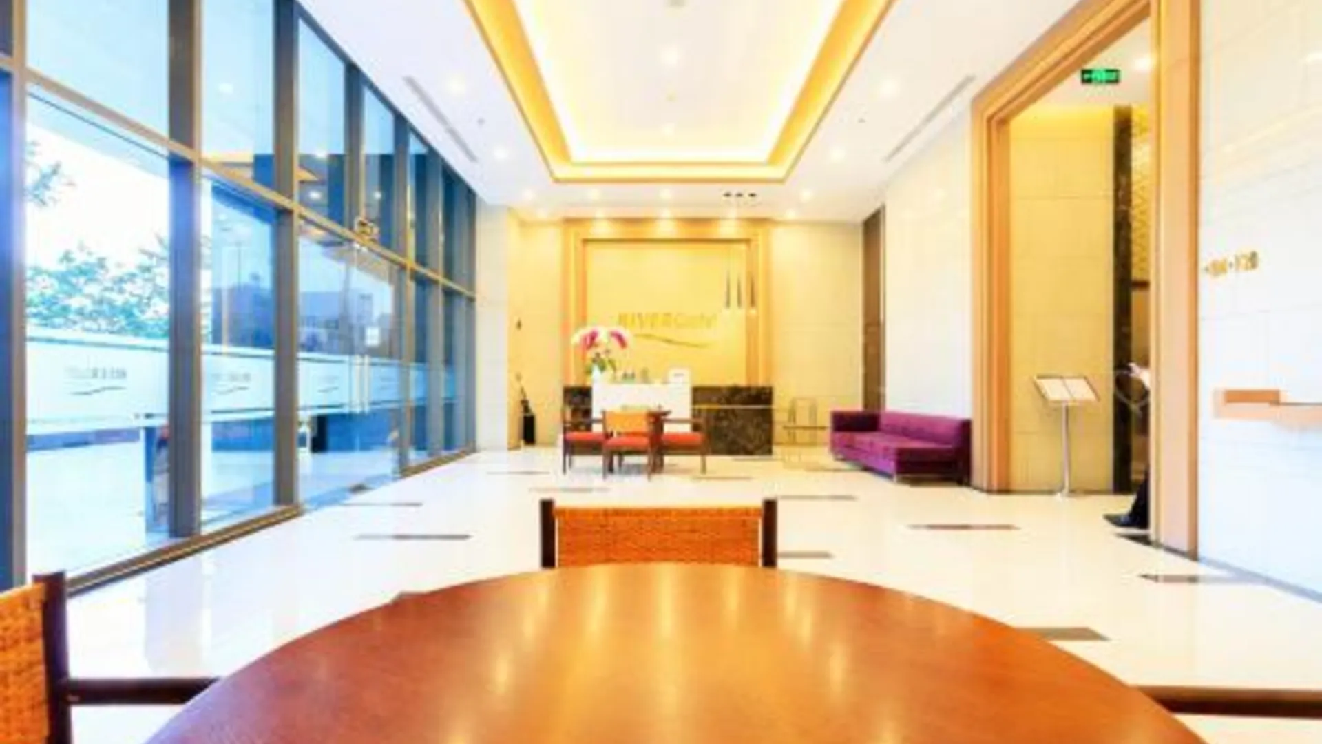 호치민 고 스위트 하우스 - 리버게이트 레지던스 3성급 게스트하우스 로비