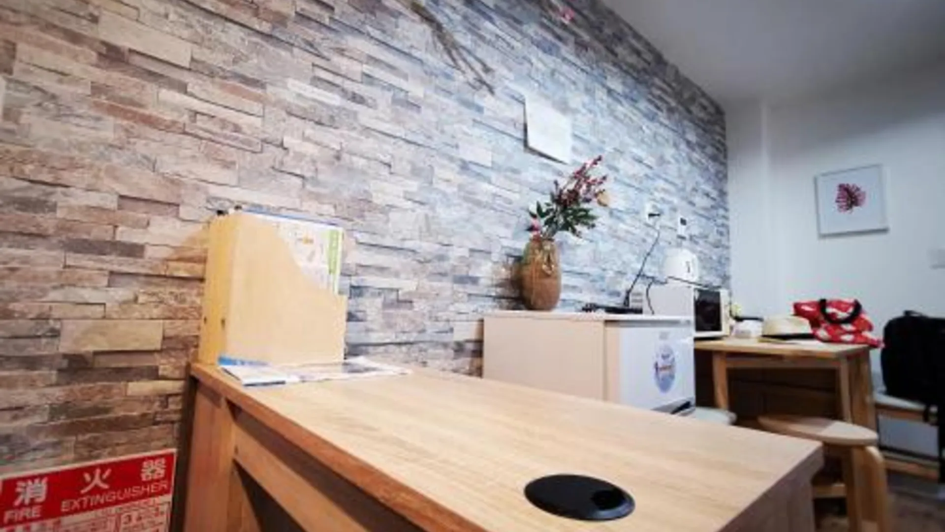 오사카 Wakatsuki House 1성급 호텔 수영장