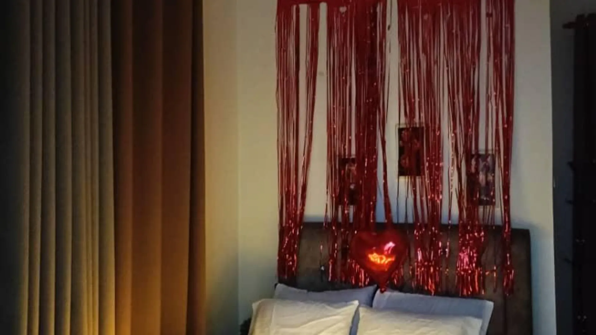 코타바루 판타이 차하야 부란 (PCB)의 프라이빗 하우스 (111m², 침실 1개, 프라이빗 욕실 2개) 2성급 싱글룸 스위트룸