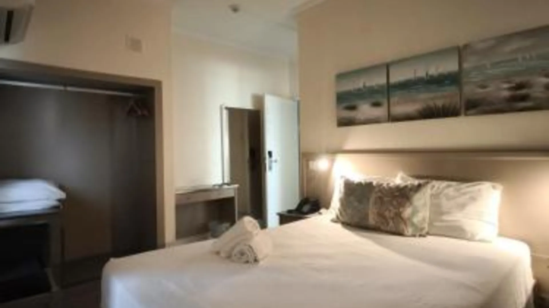 카스카이스 호텔 사오 마메드 2성급 호텔 스위트룸